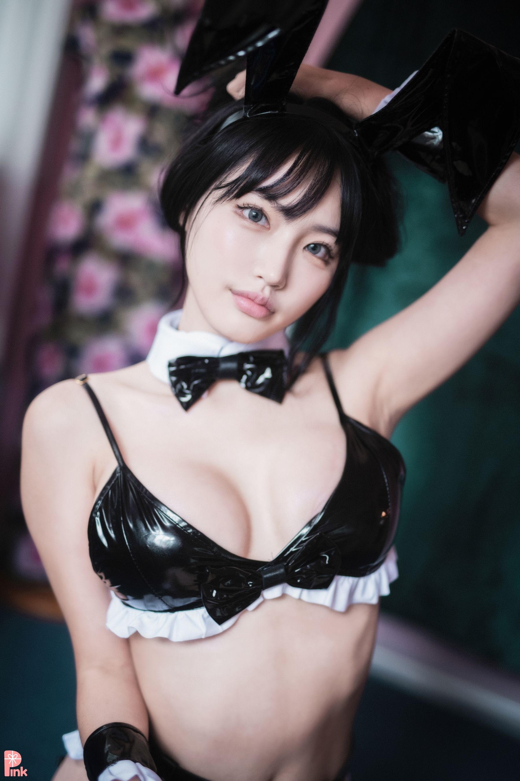 [PINK RIBBON]   Linda - G Bunny Girl + Swimsuit