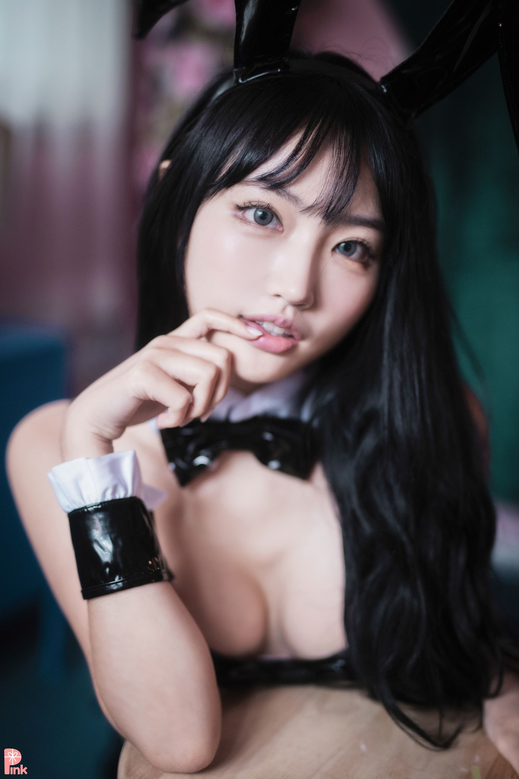 [PINK RIBBON]   Linda - G Bunny Girl + Swimsuit