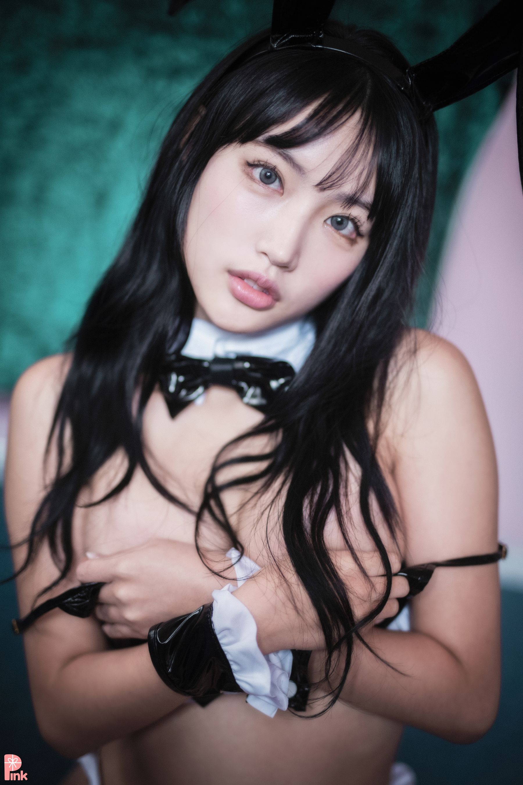 [PINK RIBBON]   Linda - G Bunny Girl + Swimsuit