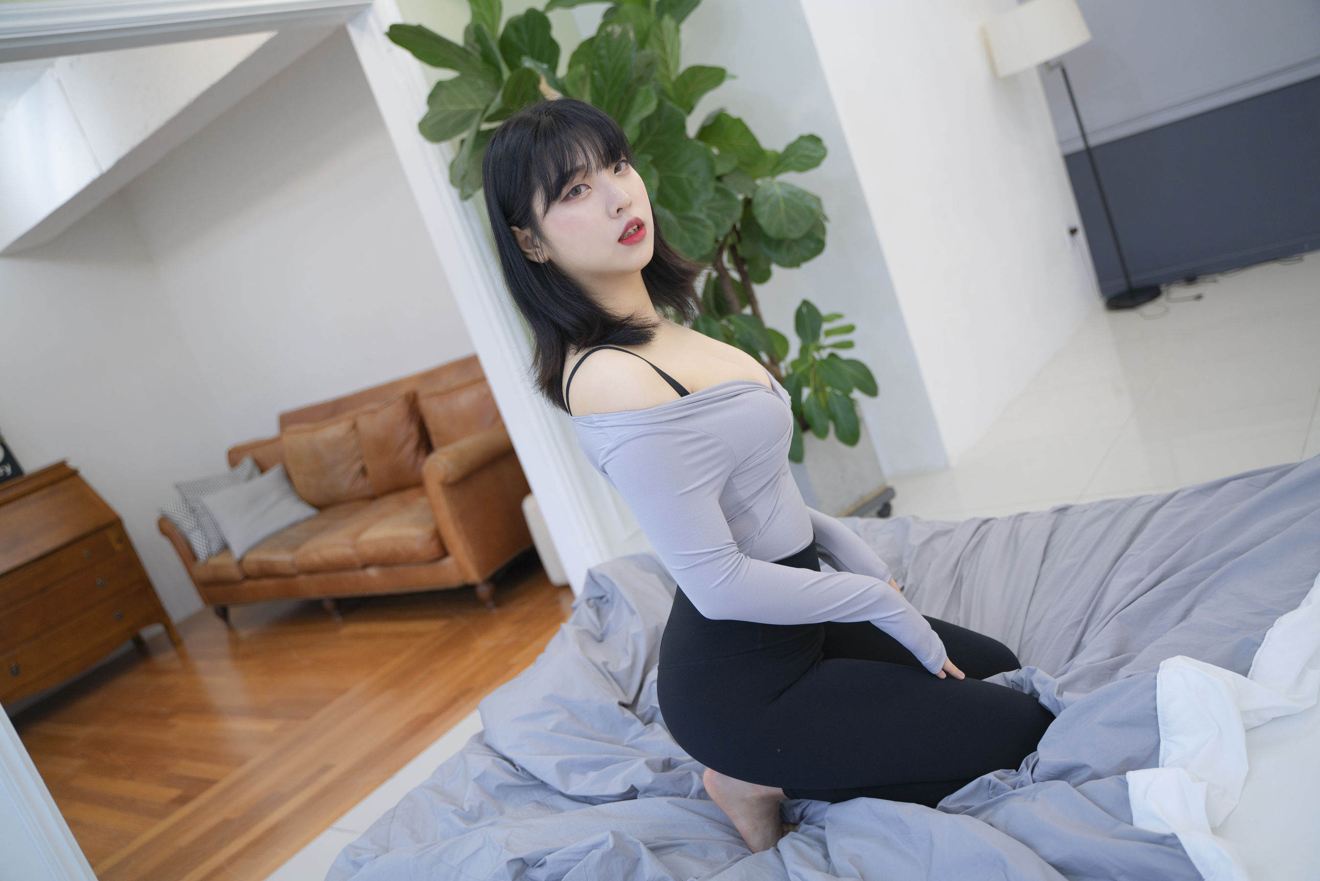 [ROGLE]  Hana - Leggings