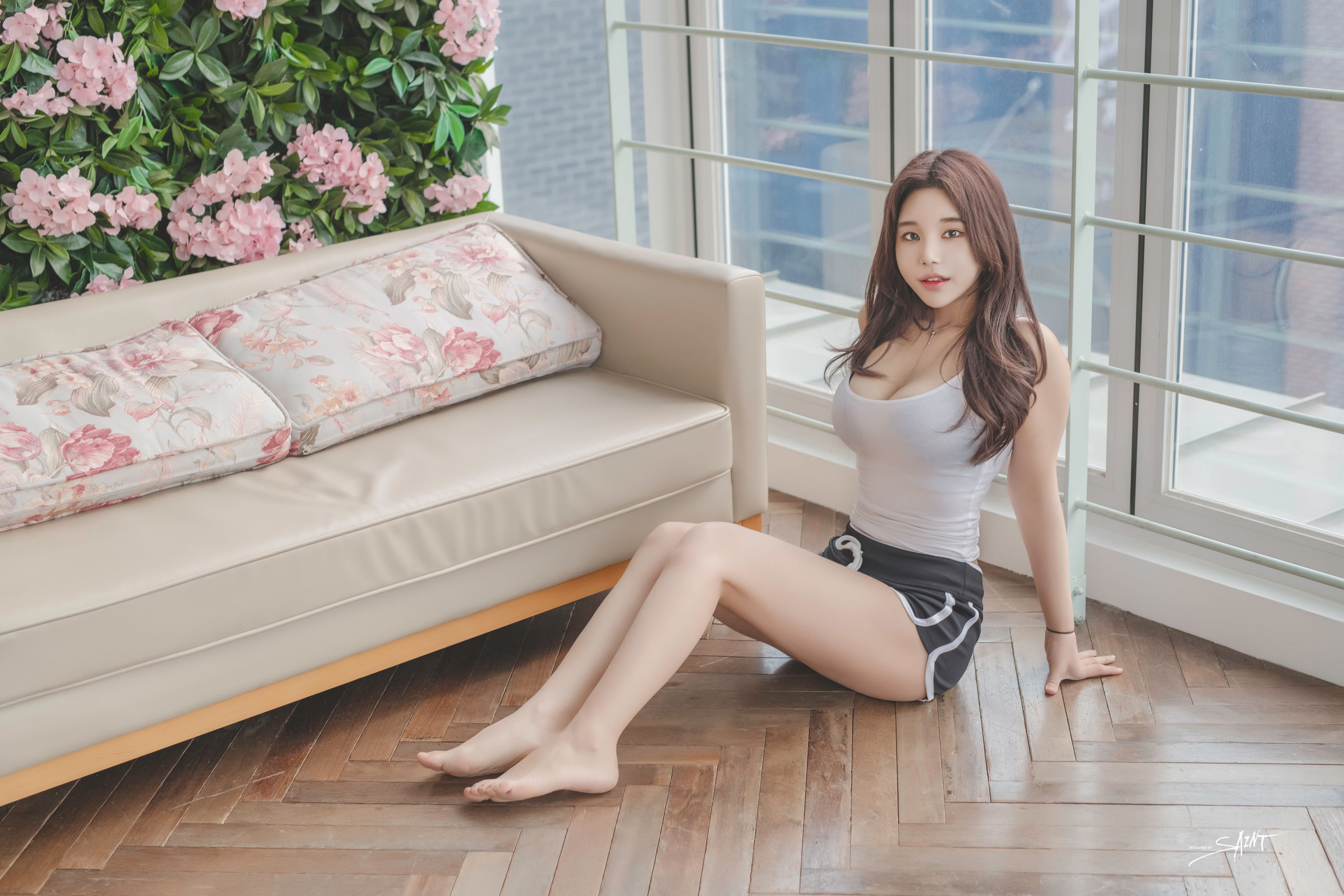 [saintphotolife]  zzYuri - 1 Year Anniversary