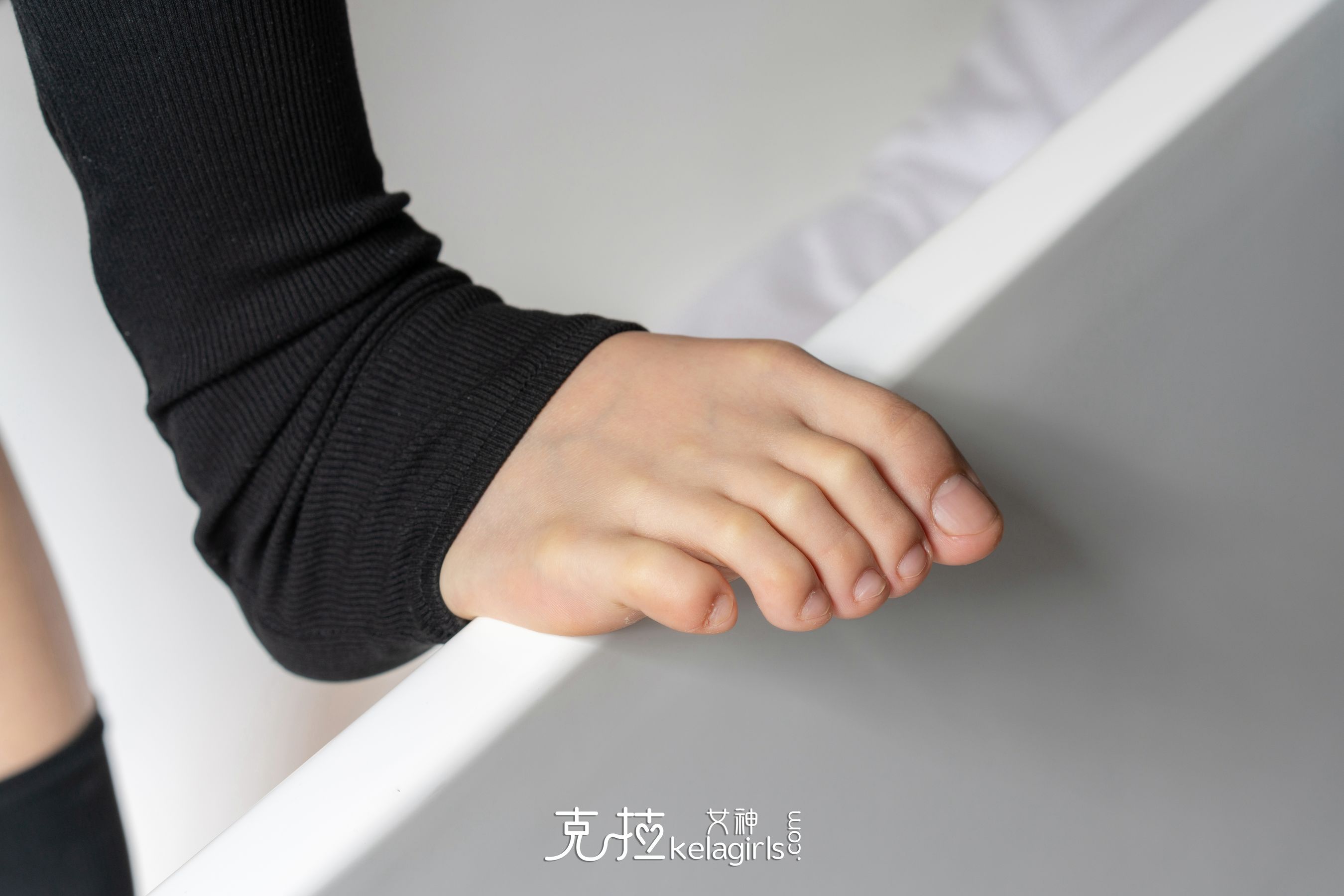 [克拉女神Kelagirls]  纪轩 酷炫秀足