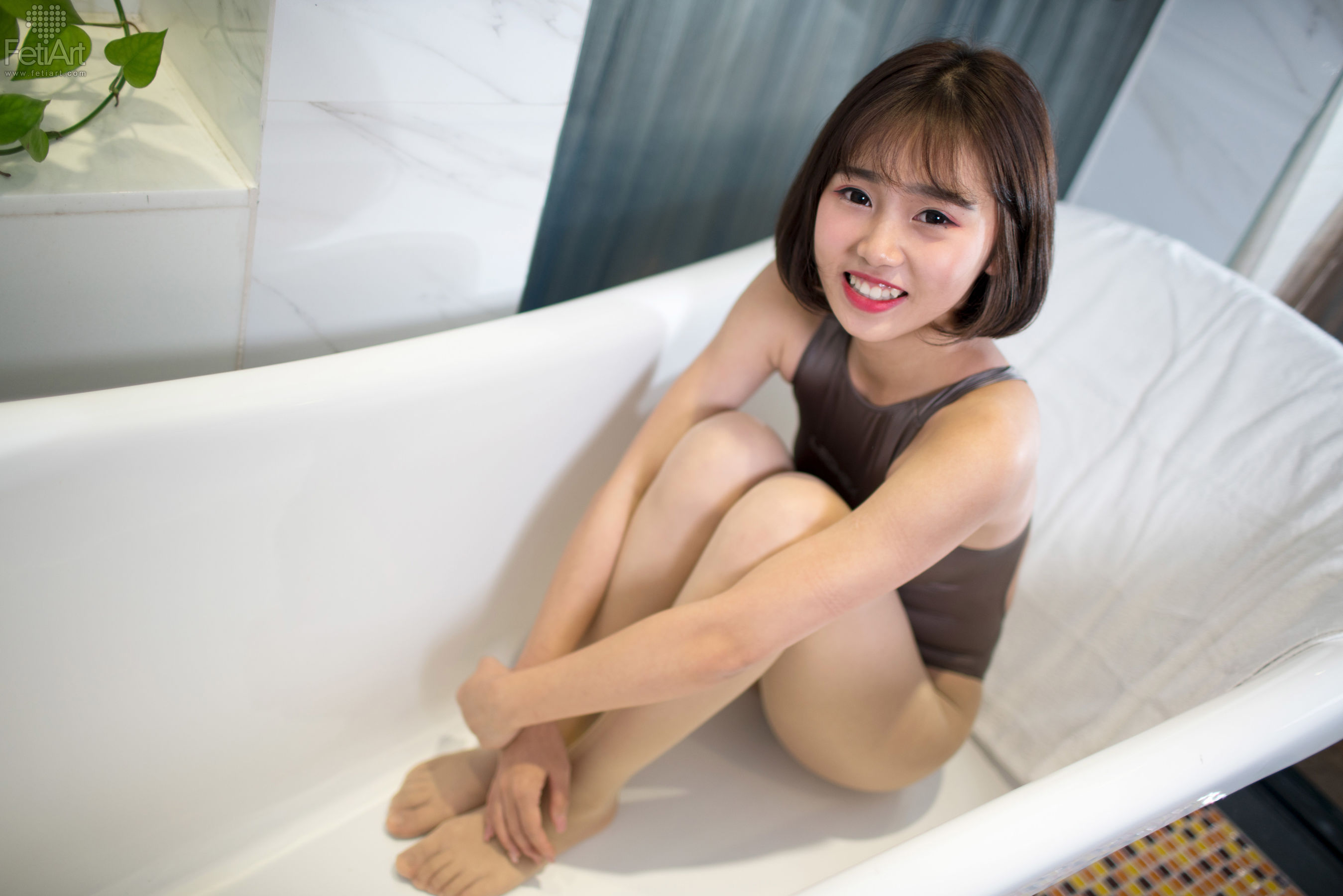 [尚物集FetiArt] No.027 Pantyhose In Competition Swimsuit MODEL-Tayla