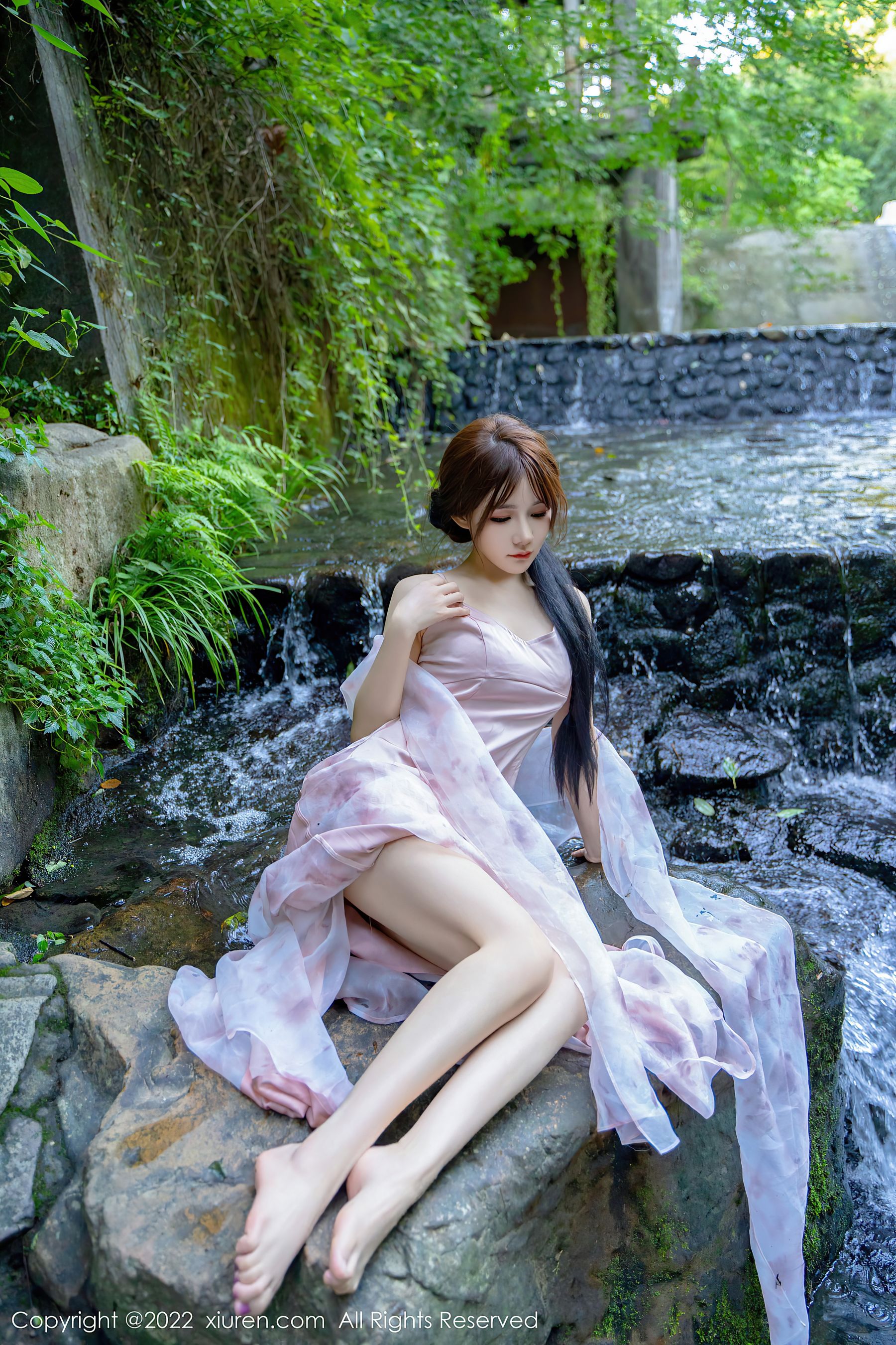 [秀人XiuRen] No.5690 婠婠么