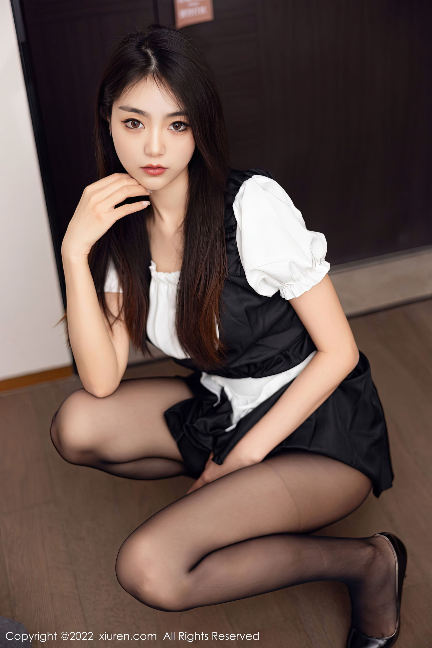 [秀人XiuRen] No.5706 可樂Vicky