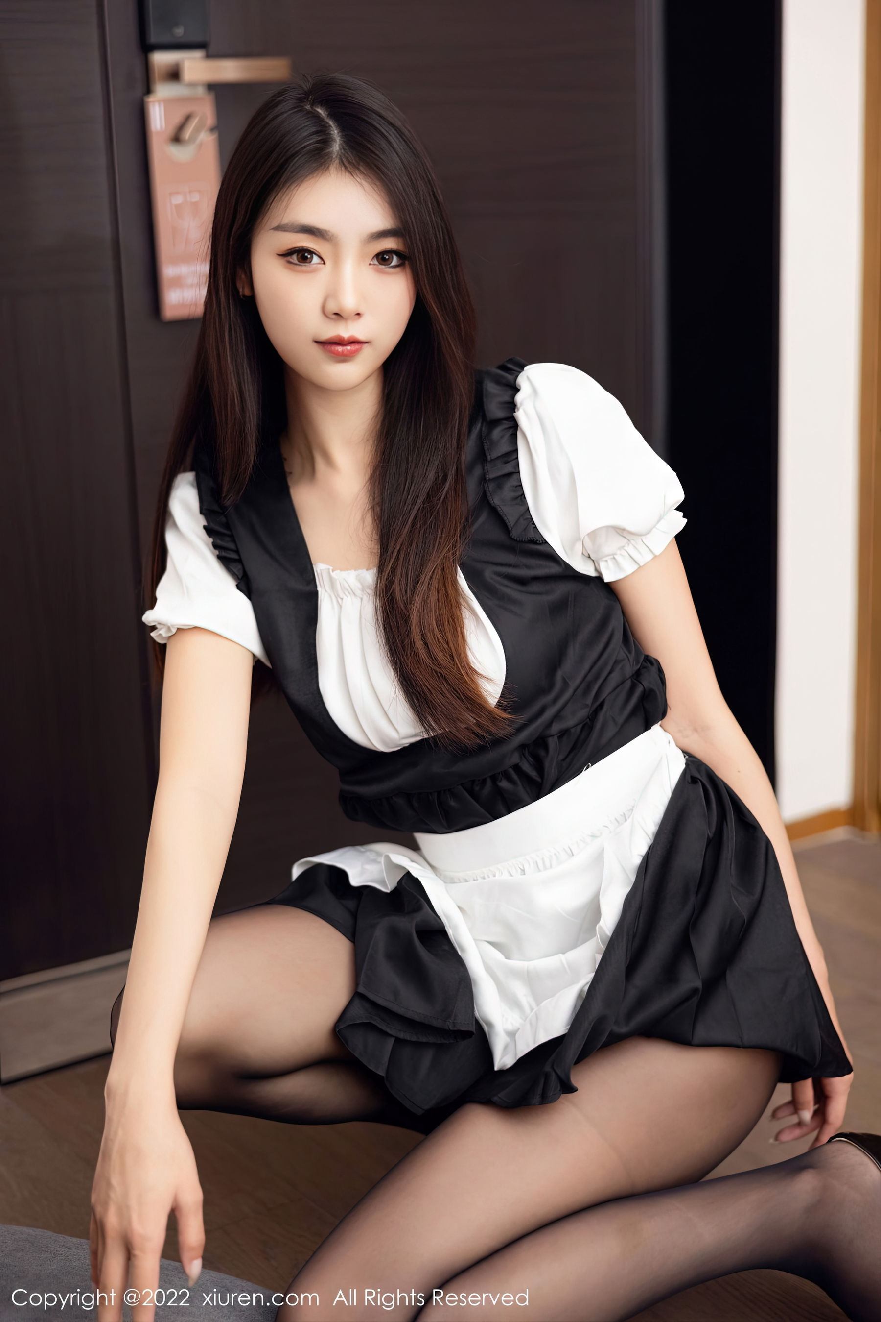[秀人XiuRen] No.5706 可樂Vicky