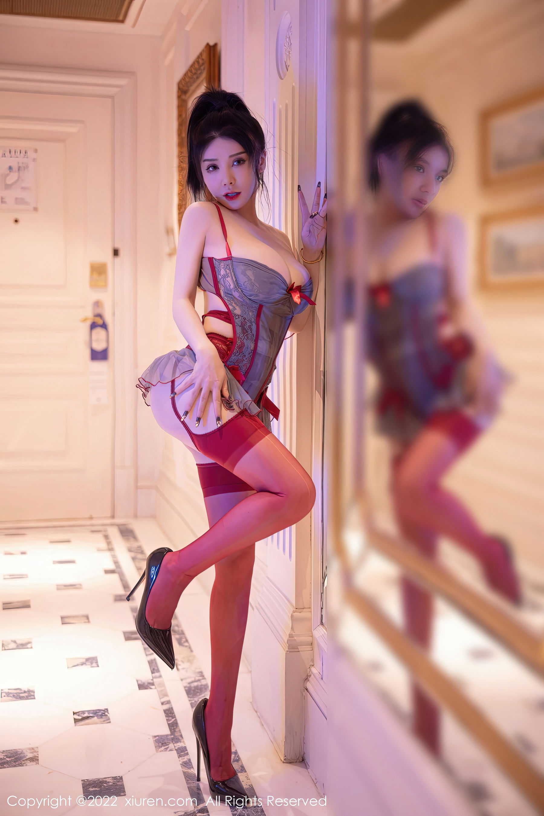 [秀人XiuRen] No.5818 潘娇娇