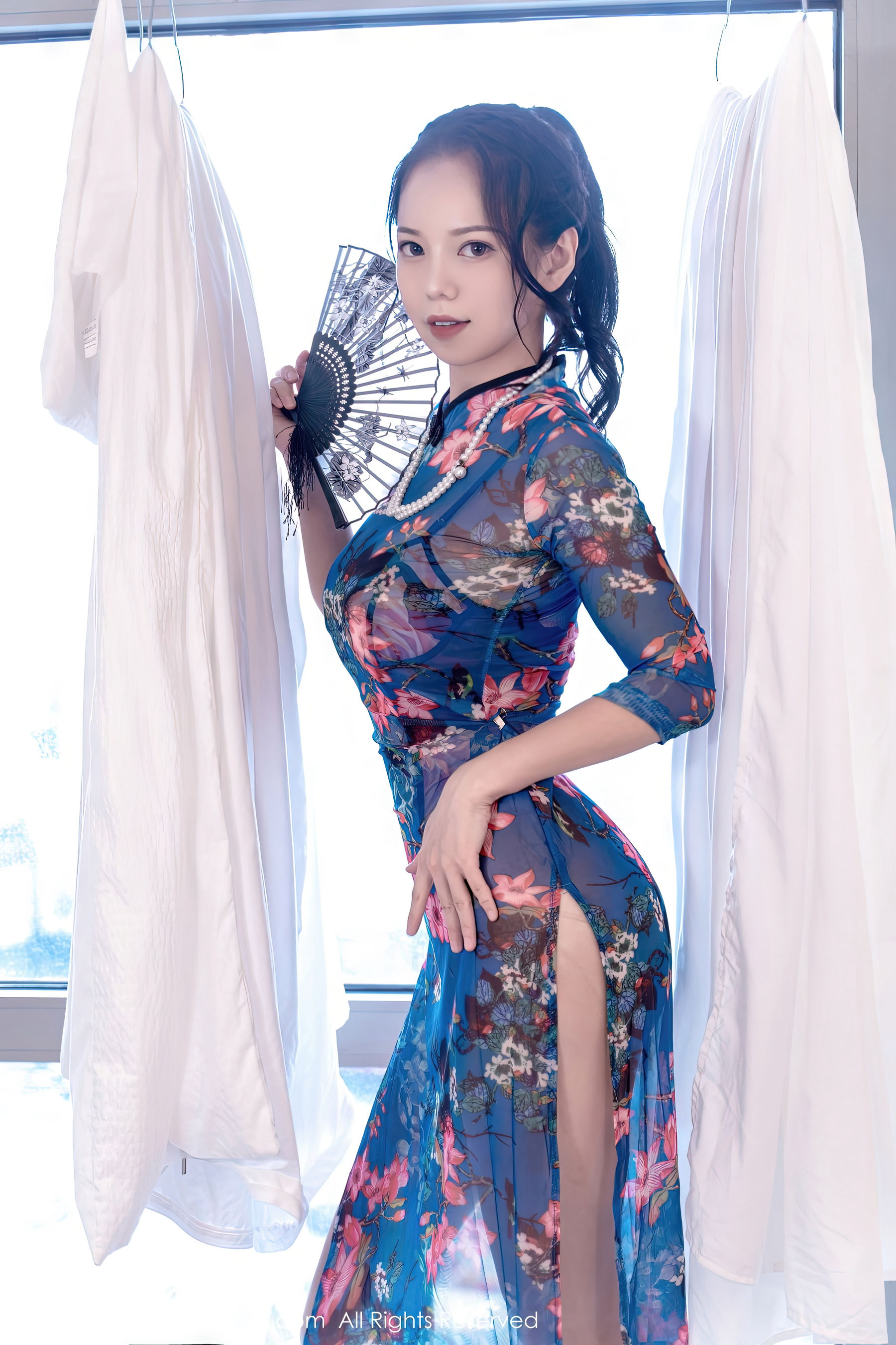 [秀人XiuRen] No.5819 大美妞儿