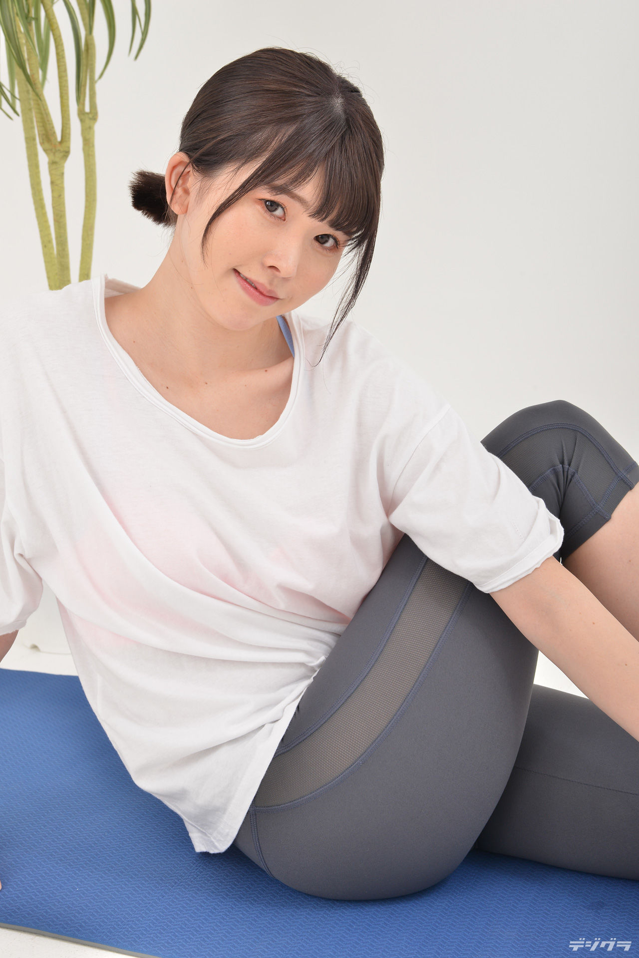 [Digi-Gra] Mirai Asumi 明日見未来 Photoset 04