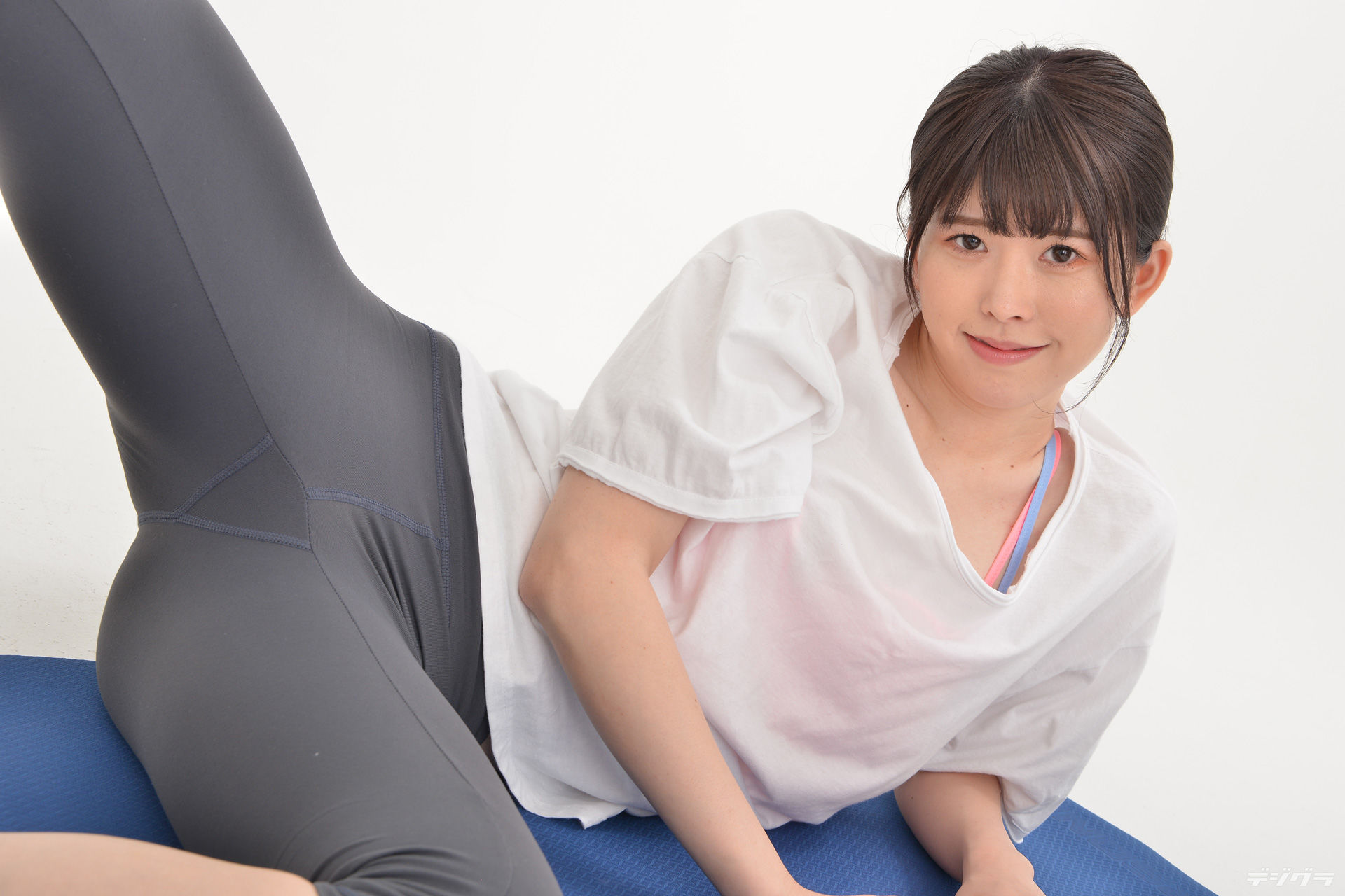 [Digi-Gra] Mirai Asumi 明日見未来 Photoset 04