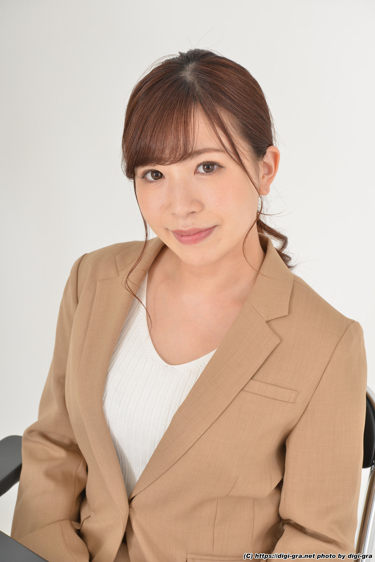 [Digi-Gra] Yu Hironaka 弘中優 Photoset 02