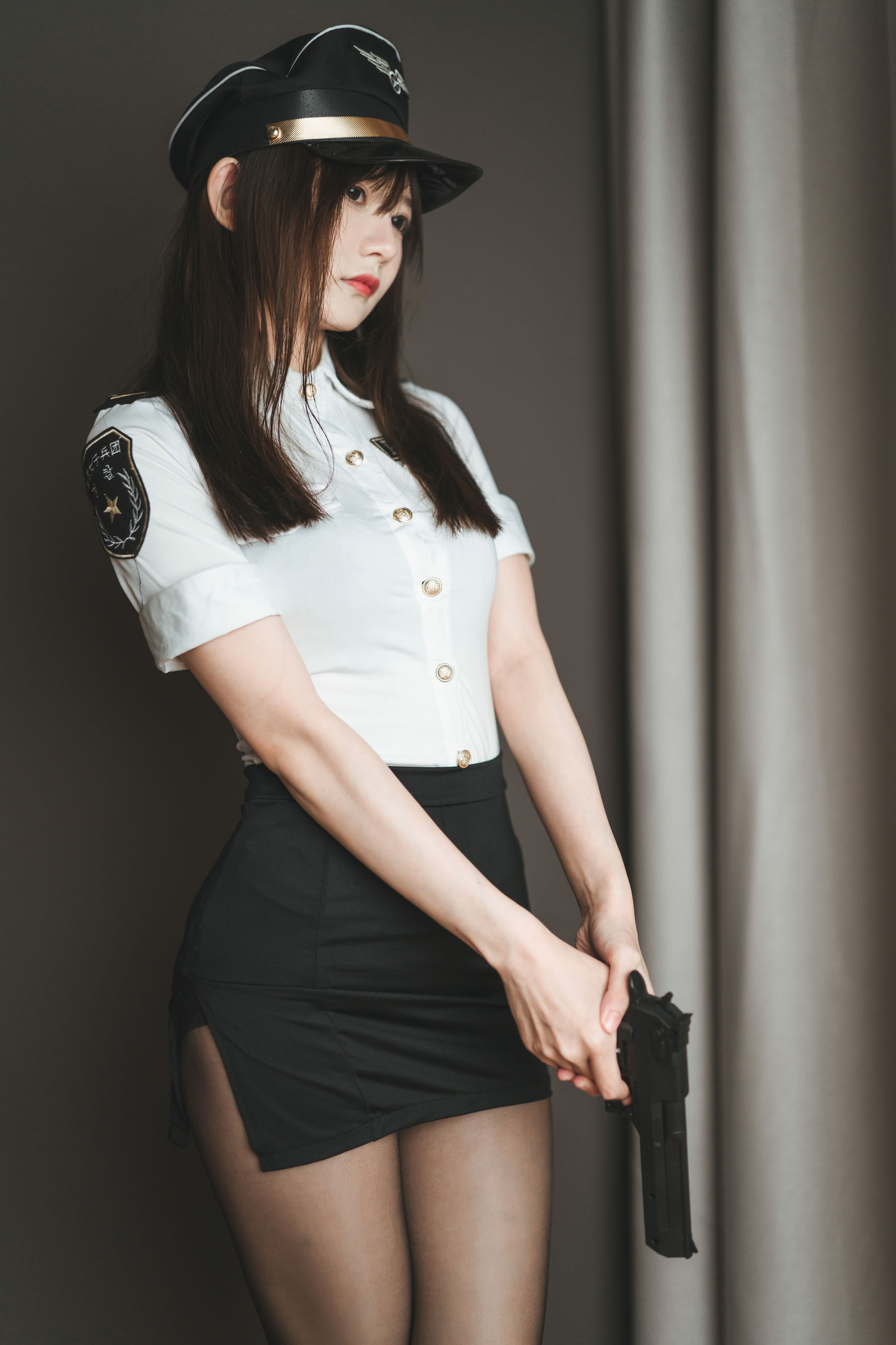 [福利COS] 51酱 - 制服