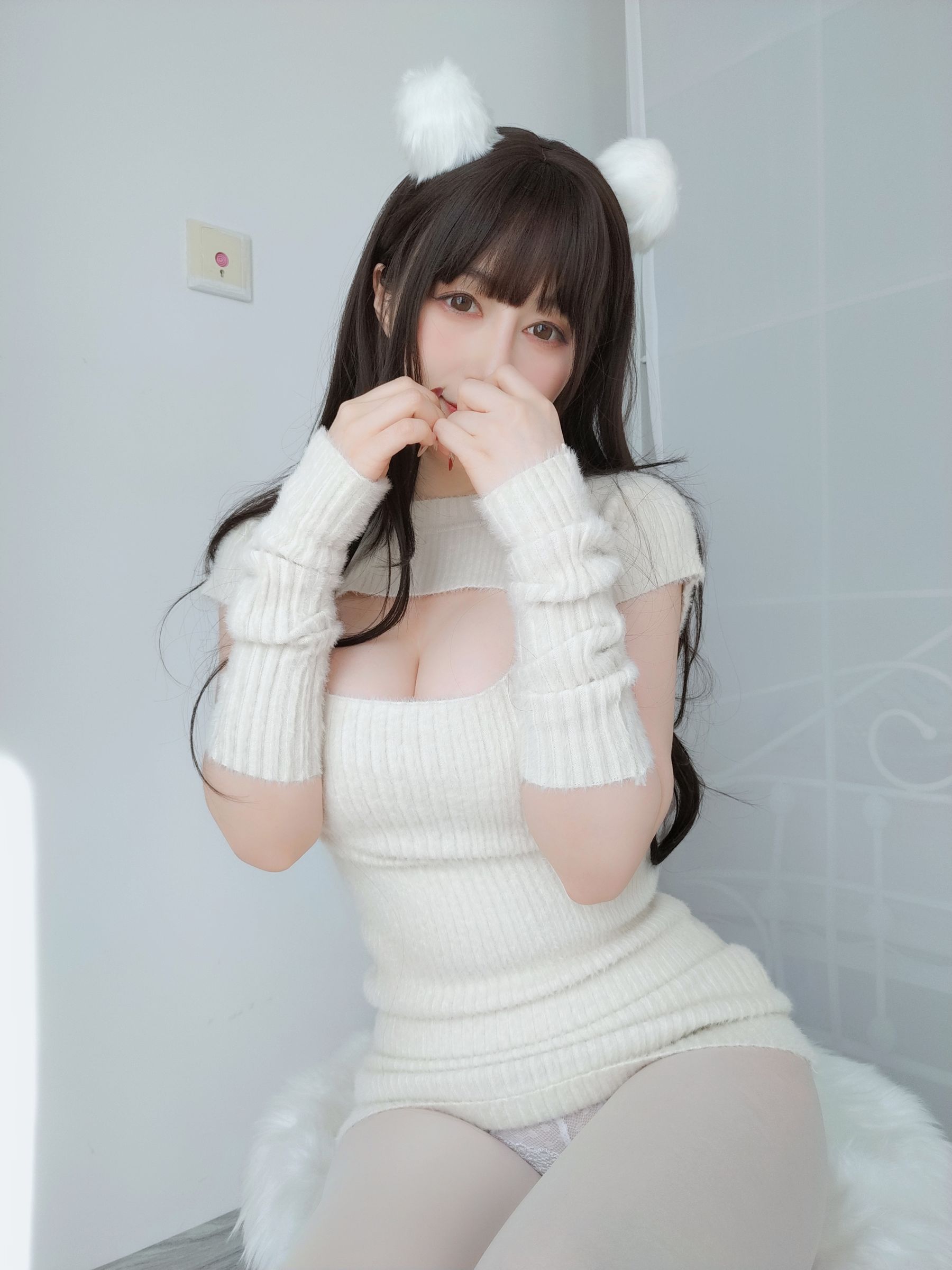 [福利COS] Coser小姐姐白银 - 白い真珠