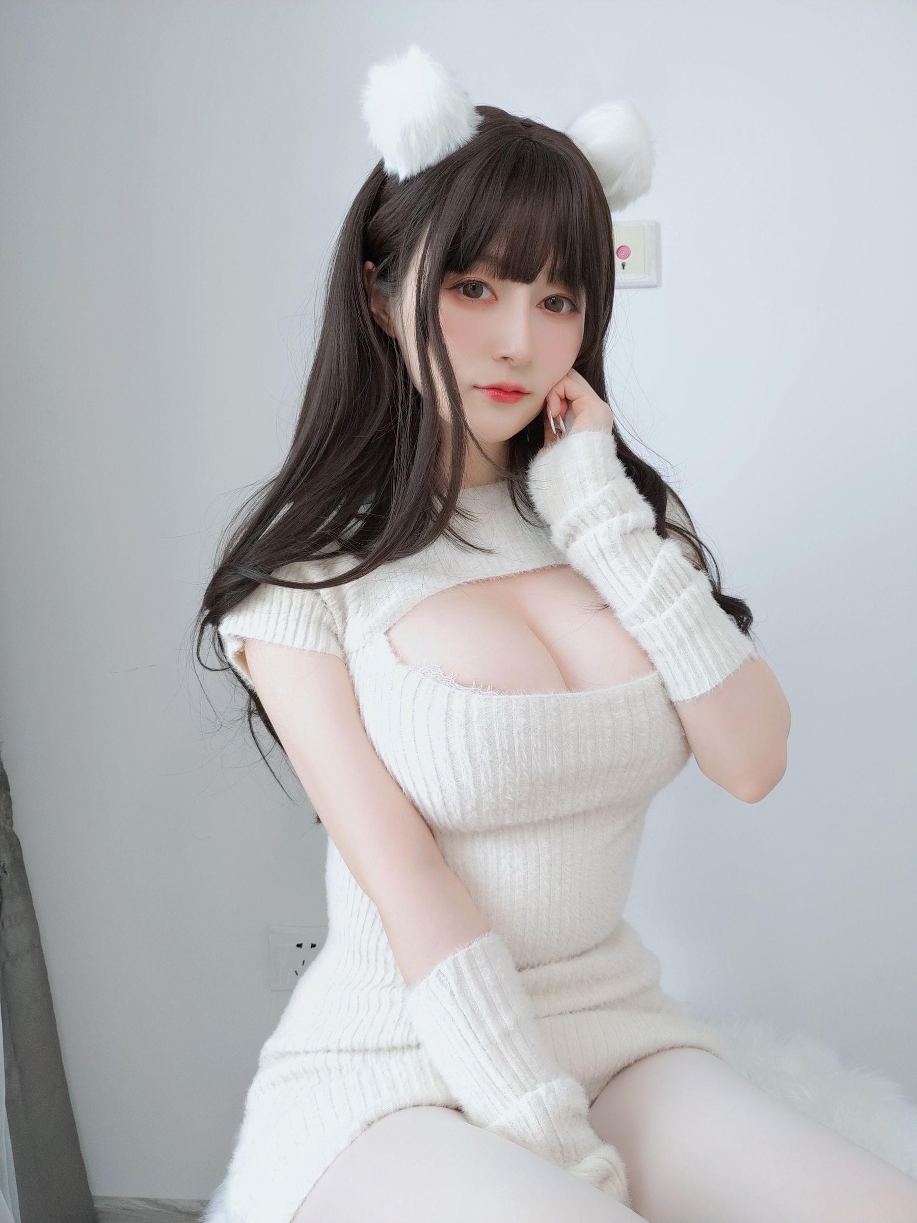 [福利COS] Coser小姐姐白银 - 白い真珠
