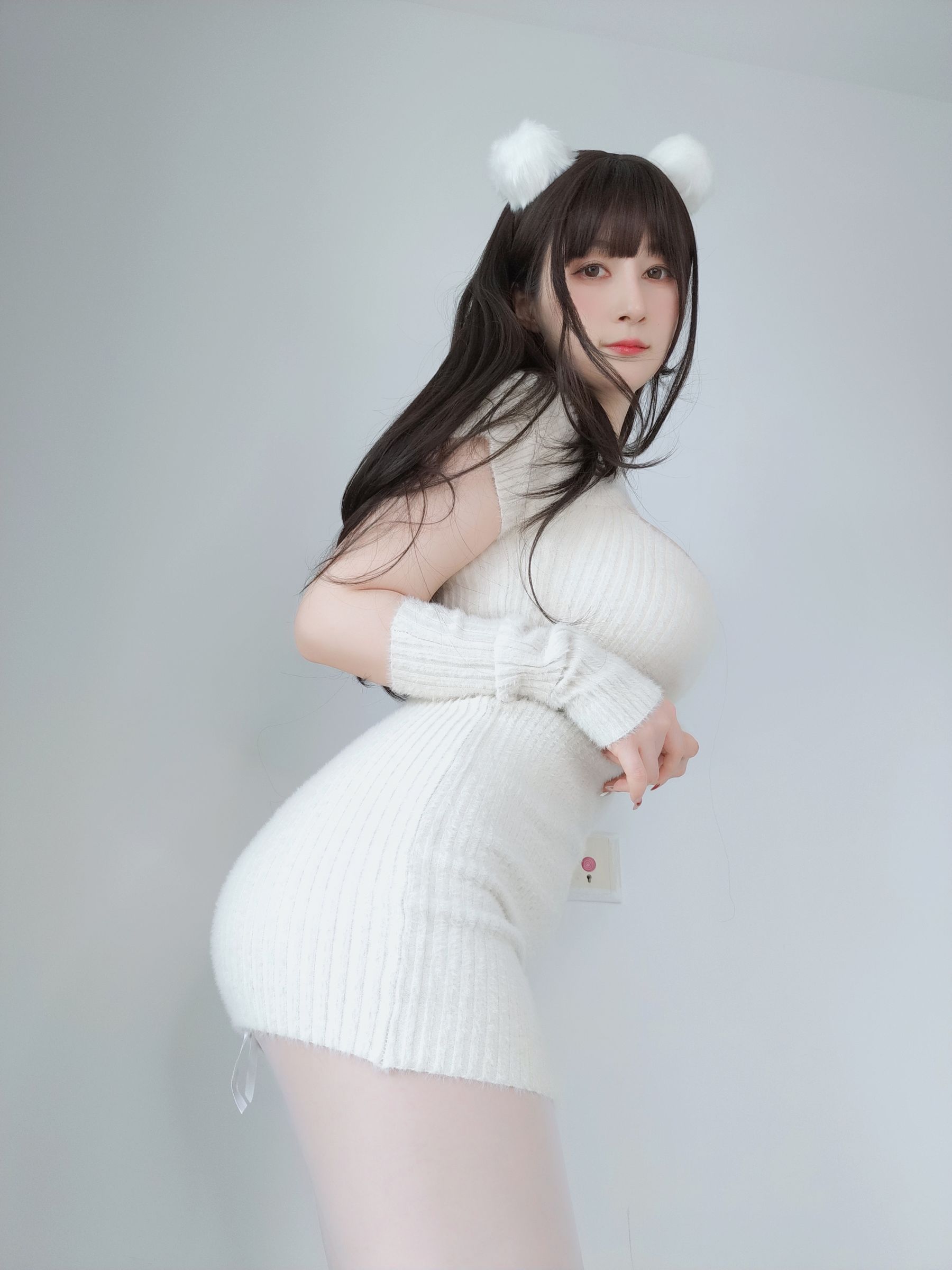 [福利COS] Coser小姐姐白银 - 白い真珠