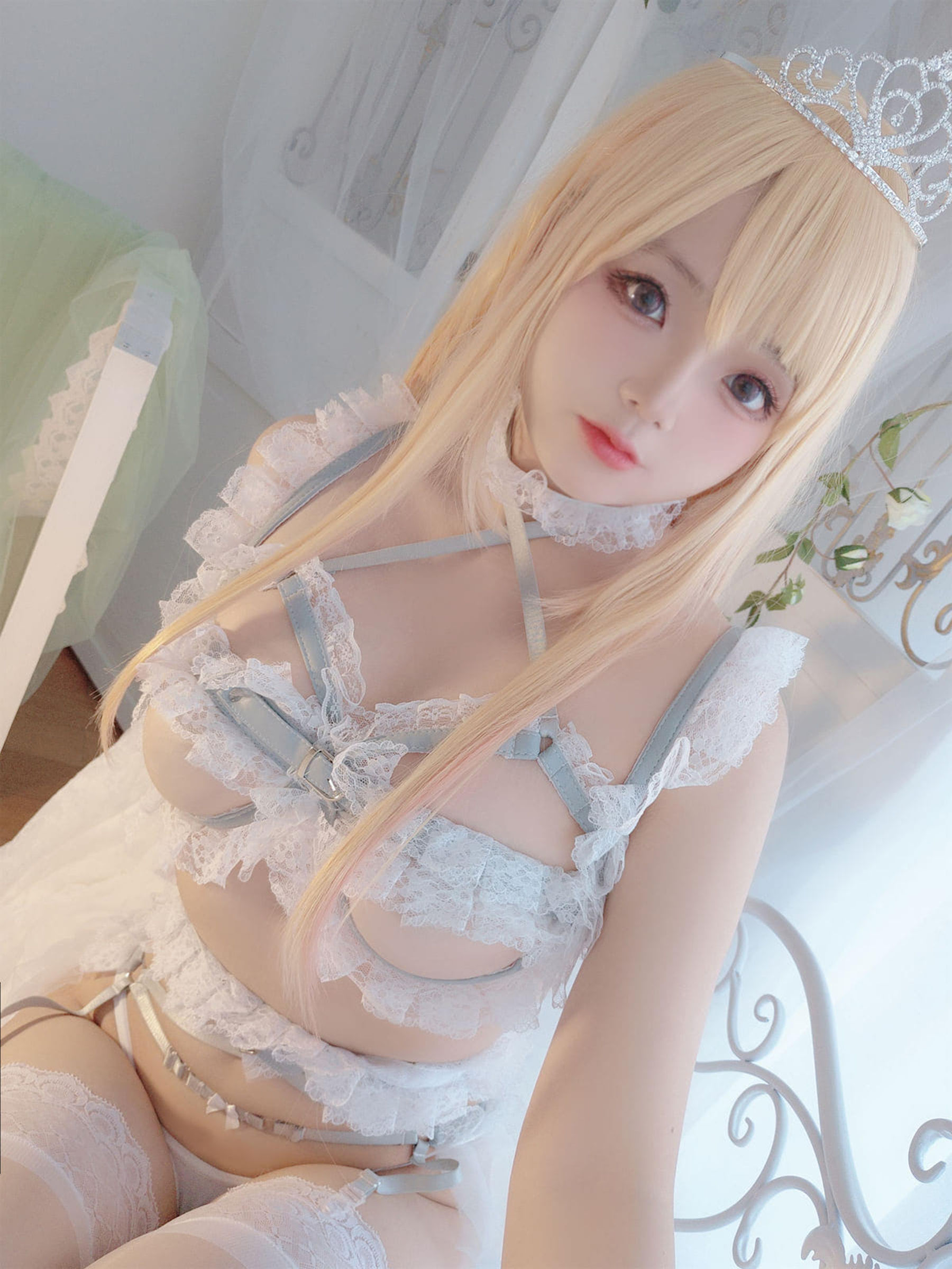 [福利COS] Cosplay日奈娇 - 喜多川海梦 花嫁