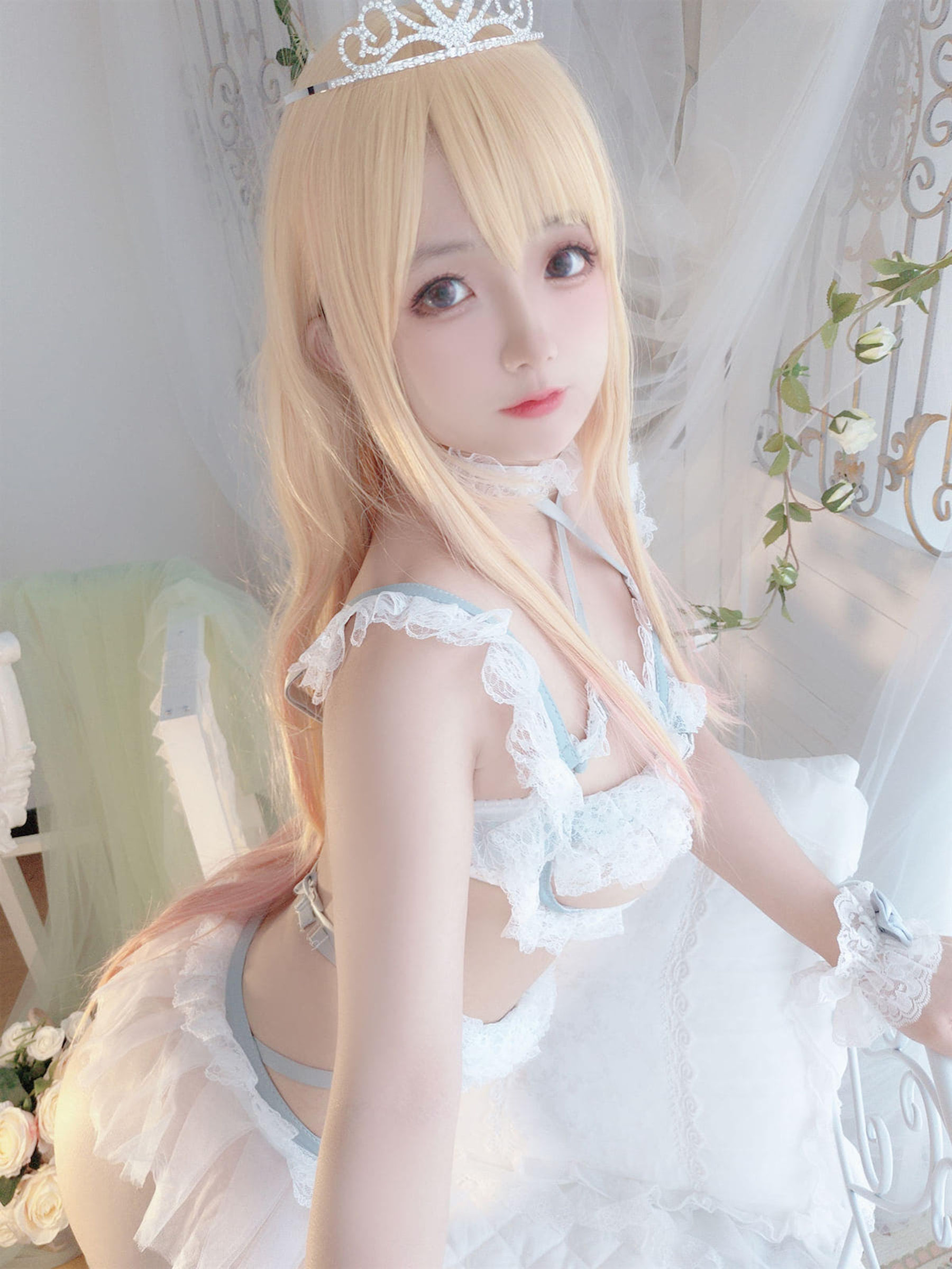 [福利COS] Cosplay日奈娇 - 喜多川海梦 花嫁