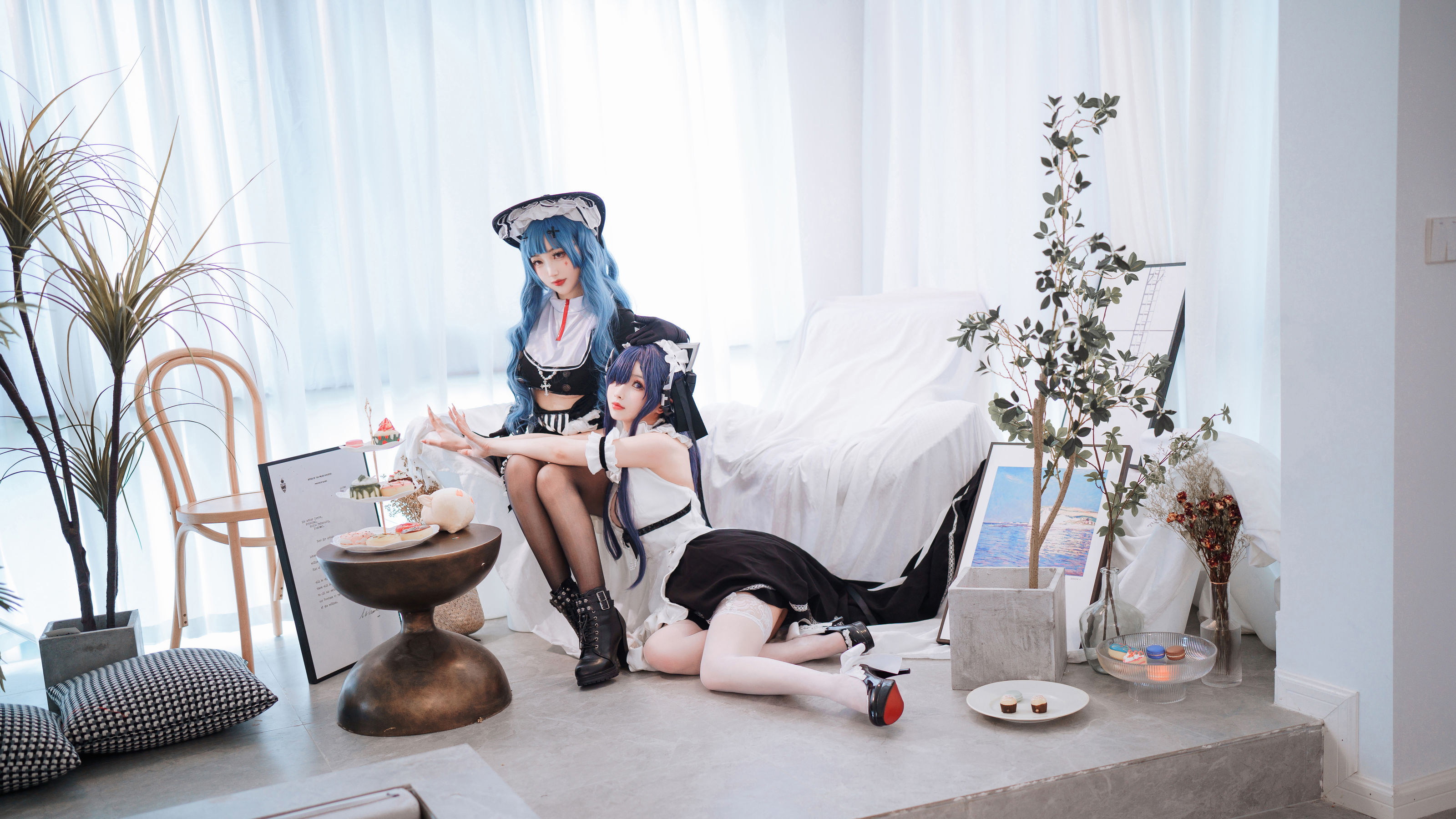 [福利COS] COS福利rioko凉凉子(肉扣热热子) - 奥古斯特 女仆装