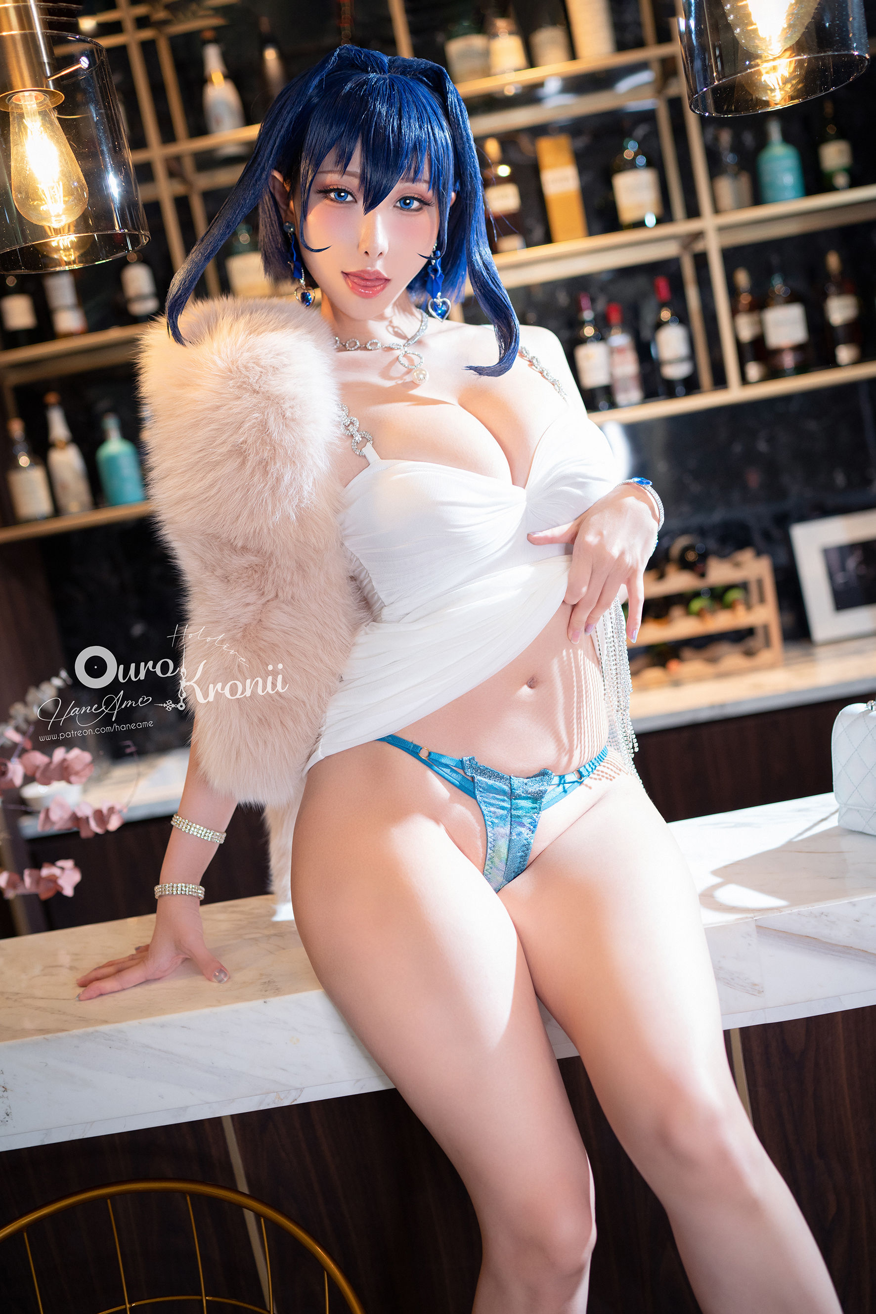 [福利COS] Hane Ame 雨波写真 - Hololive Kronii 時間 Gown