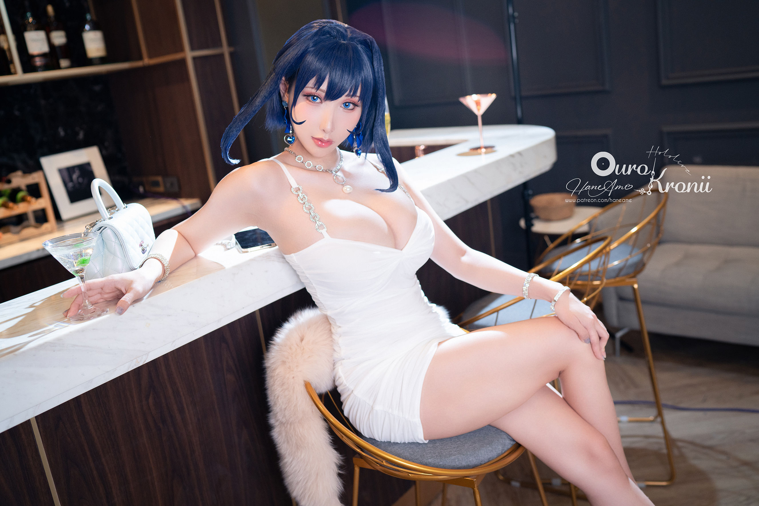[福利COS] Hane Ame 雨波写真 - Hololive Kronii 時間 Gown