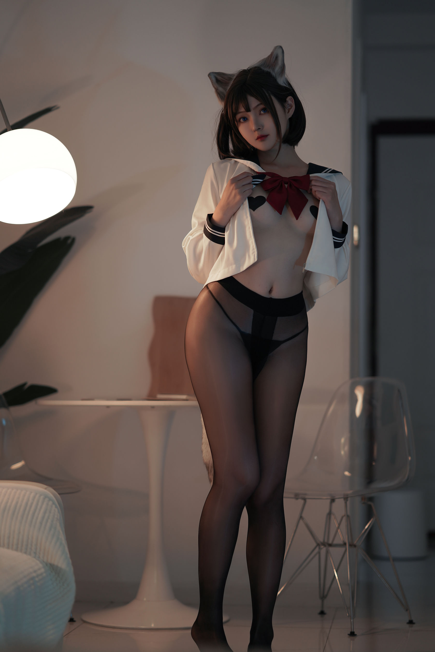 [福利COS] Natsuko夏夏子 - 大尾巴喵