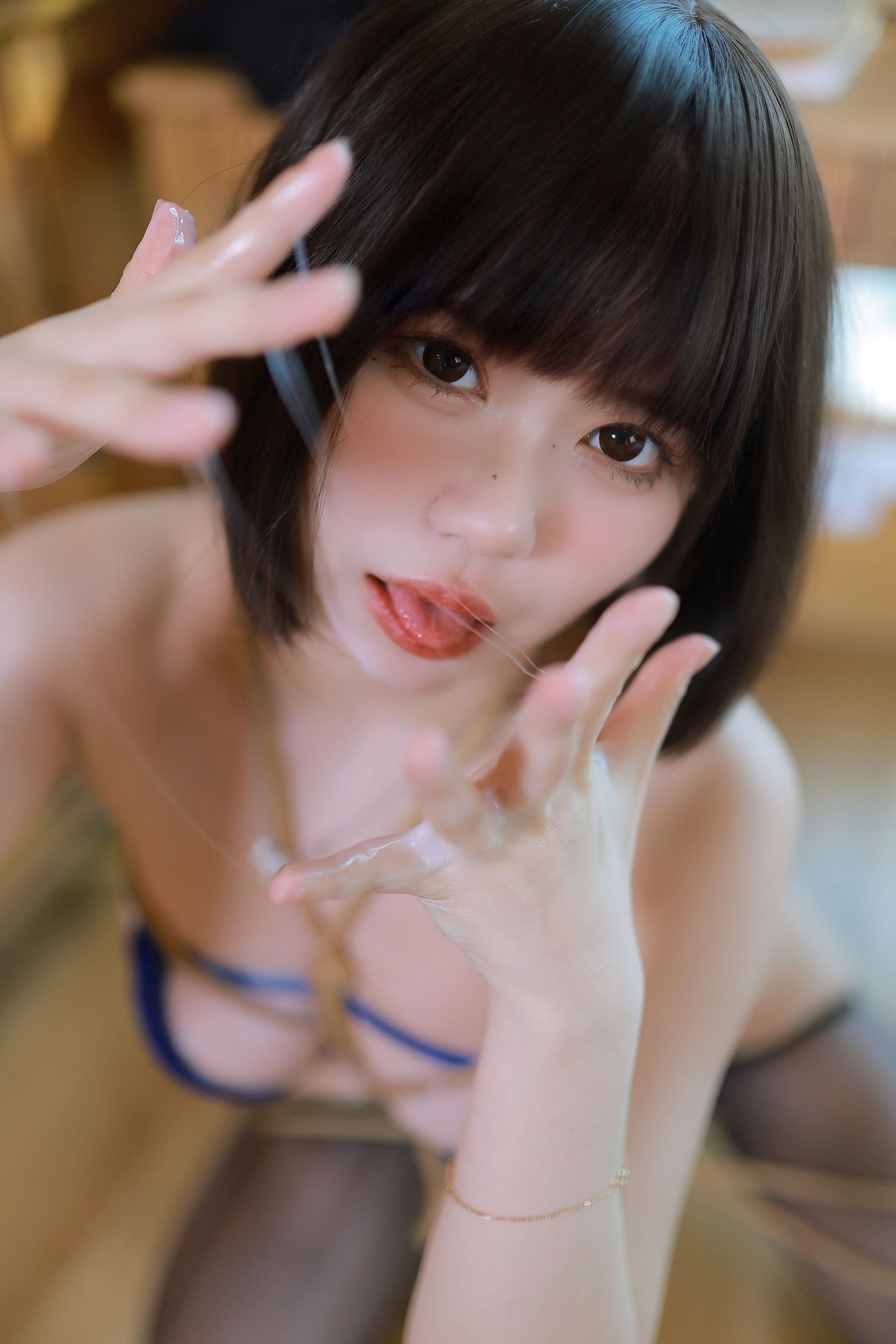 [福利COS] Tina很妖孽呀 - 绳艺JK