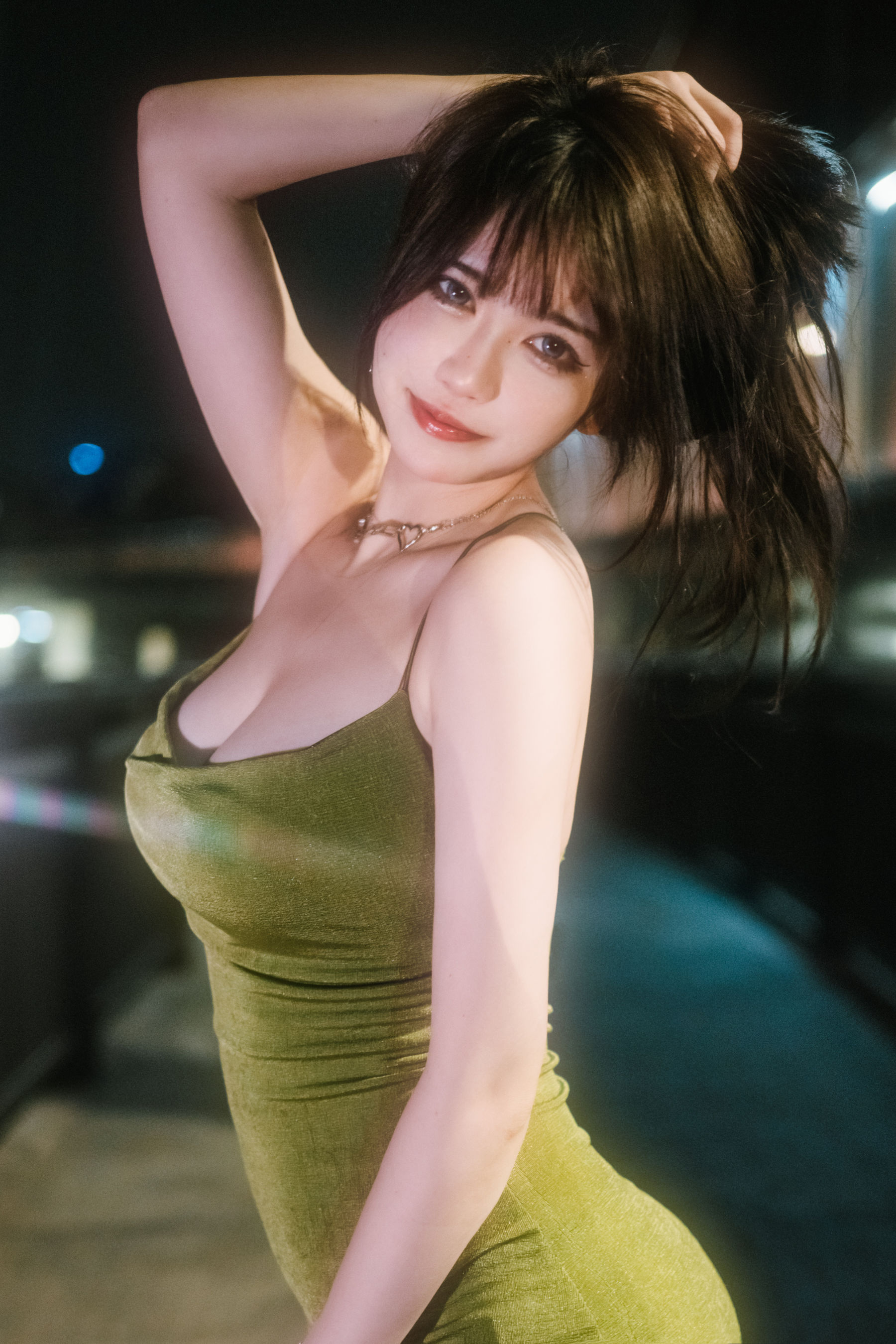 [福利COS] Tina很妖孽呀 - 绿色连衣裙