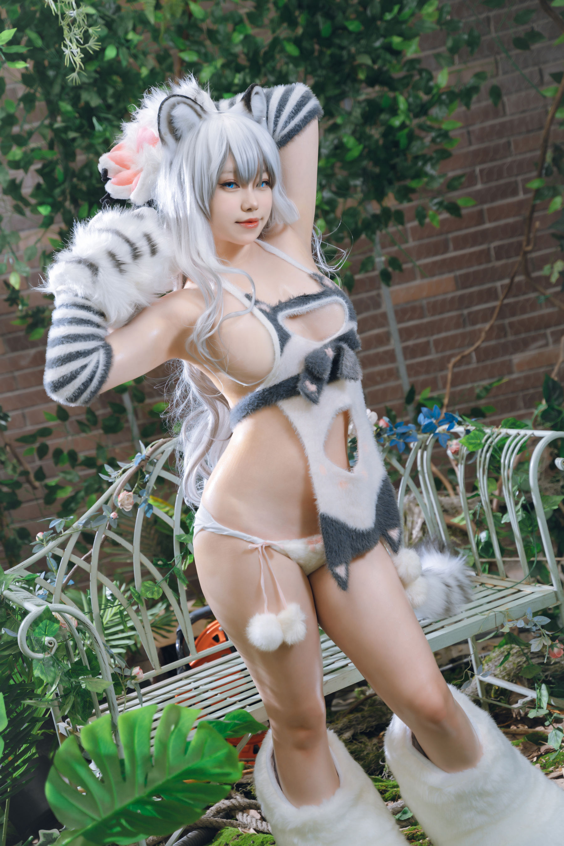 [福利COS] 一北亦北 - 白虎兽娘福瑞