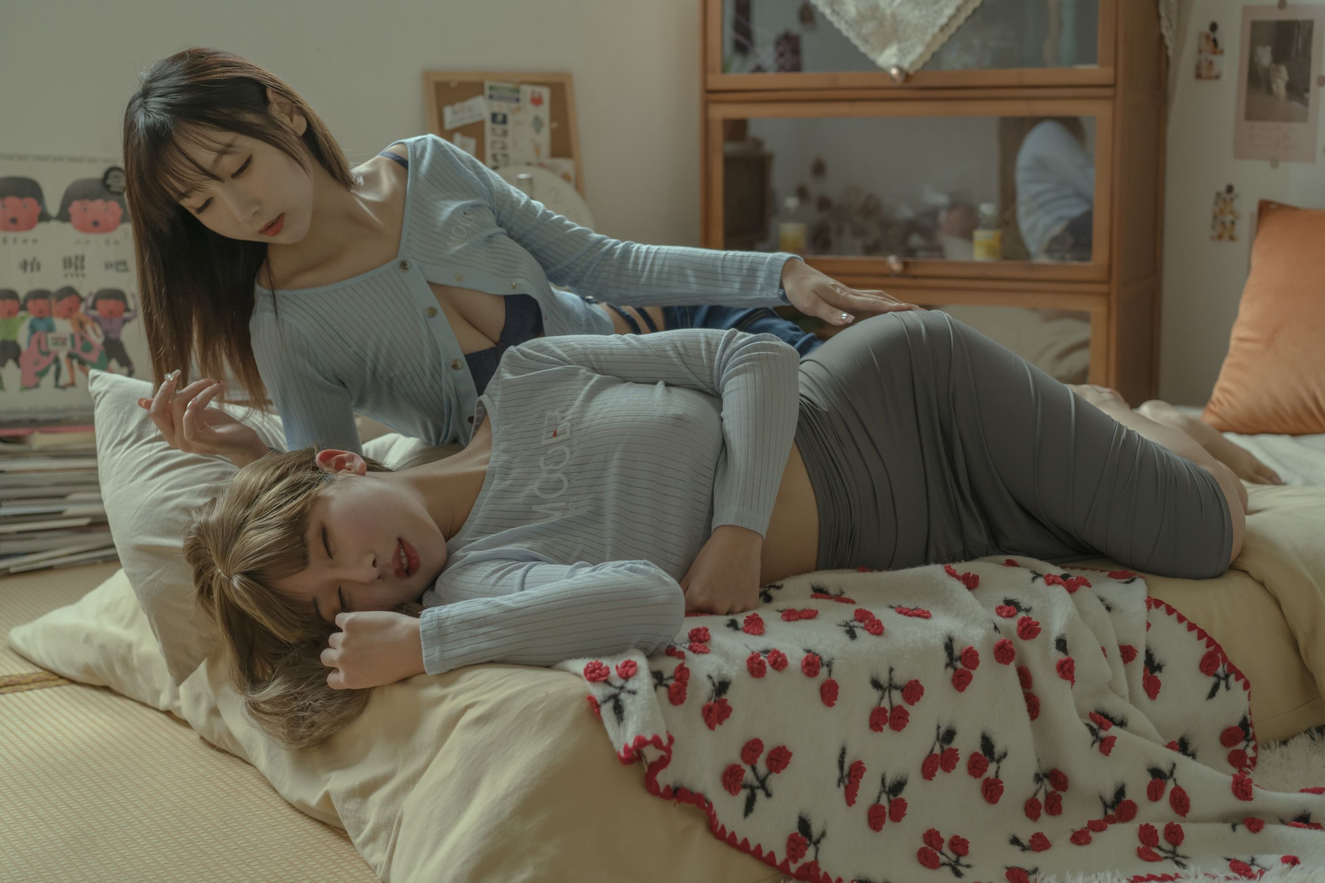 [福利COS] 云溪溪 - 奶桃 日系百合