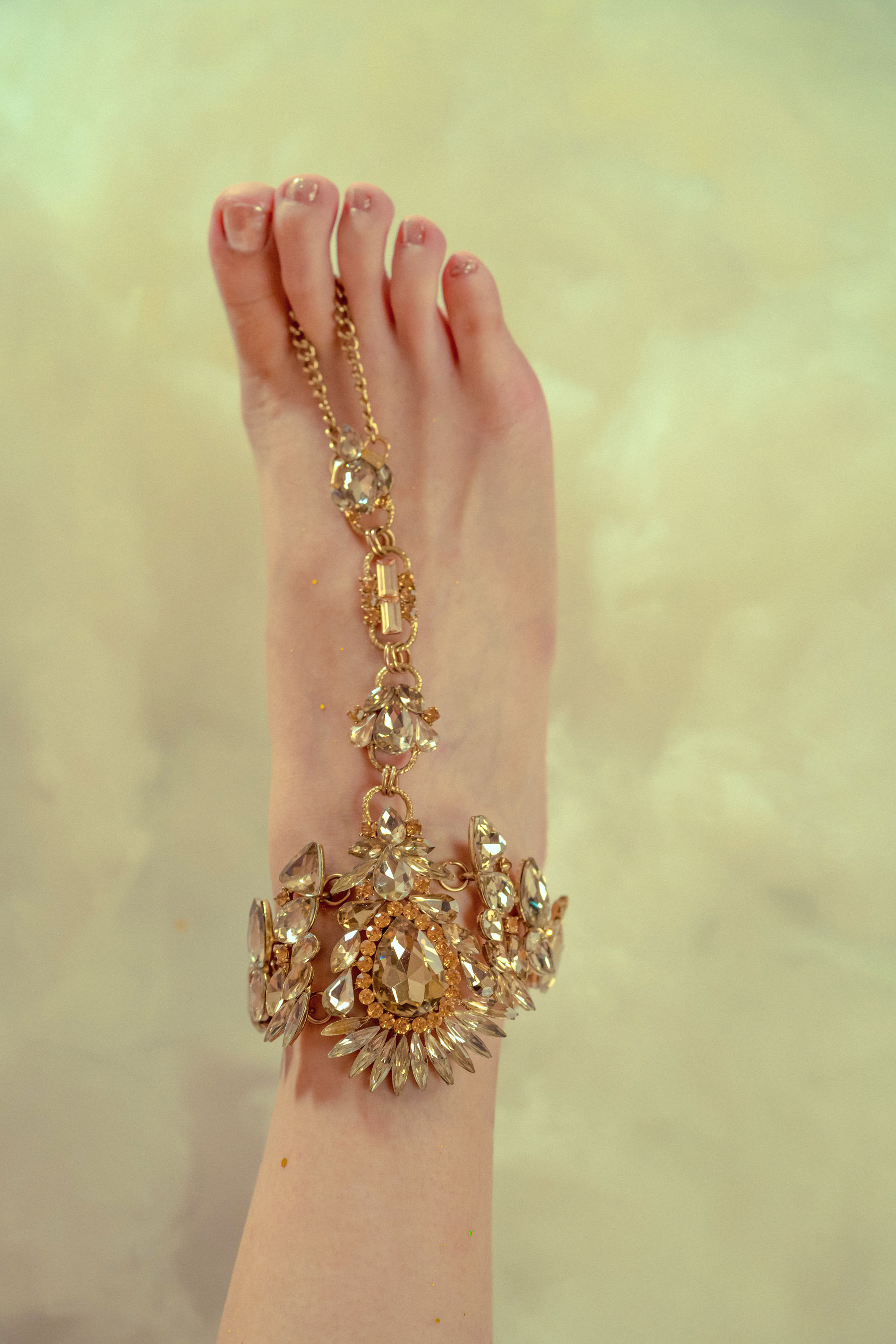 [福利COS] 云溪溪 - 奶桃桃 Tourmaline Citrine 黄水晶