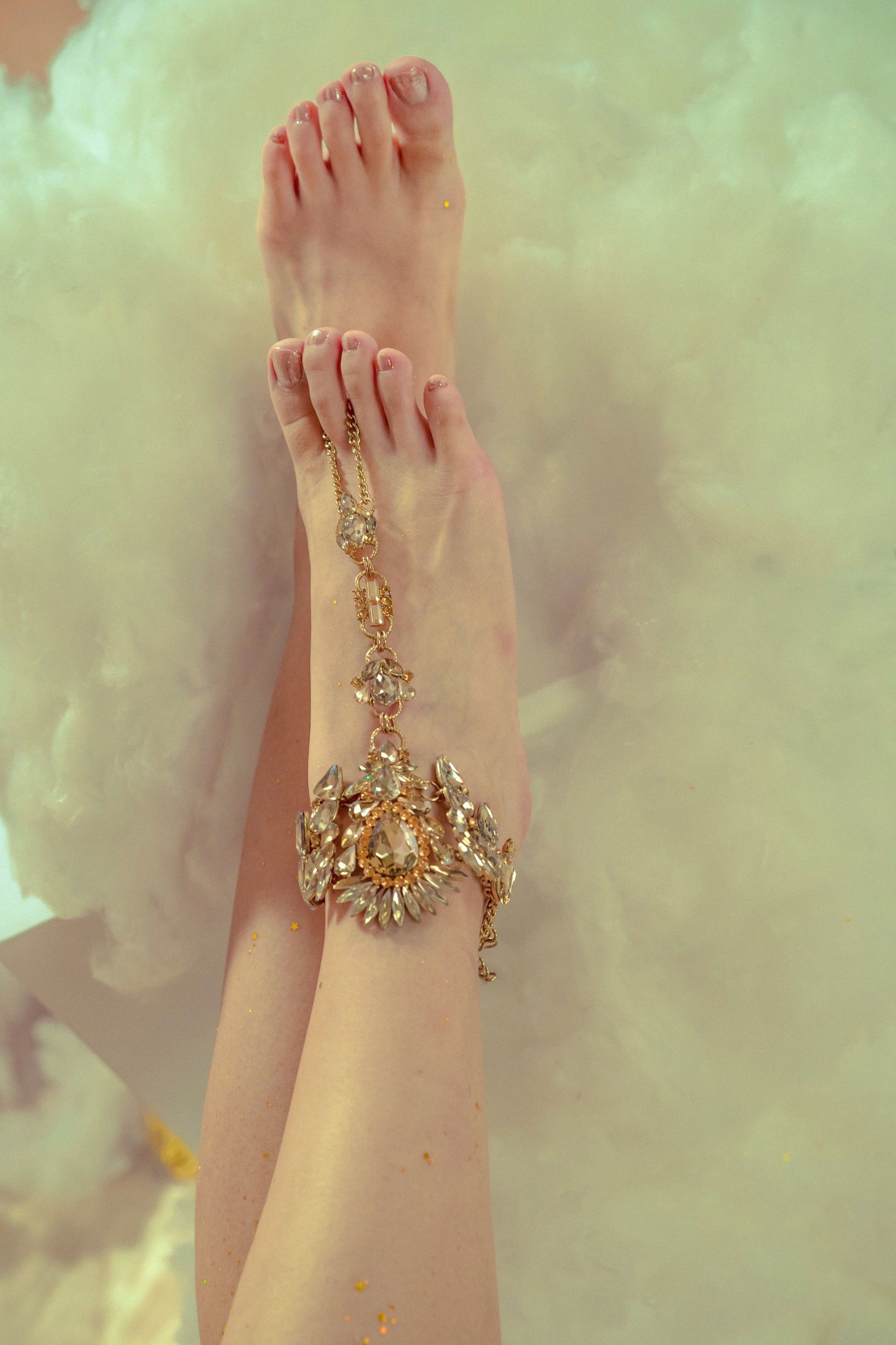 [福利COS] 云溪溪 - 奶桃桃 Tourmaline Citrine 黄水晶