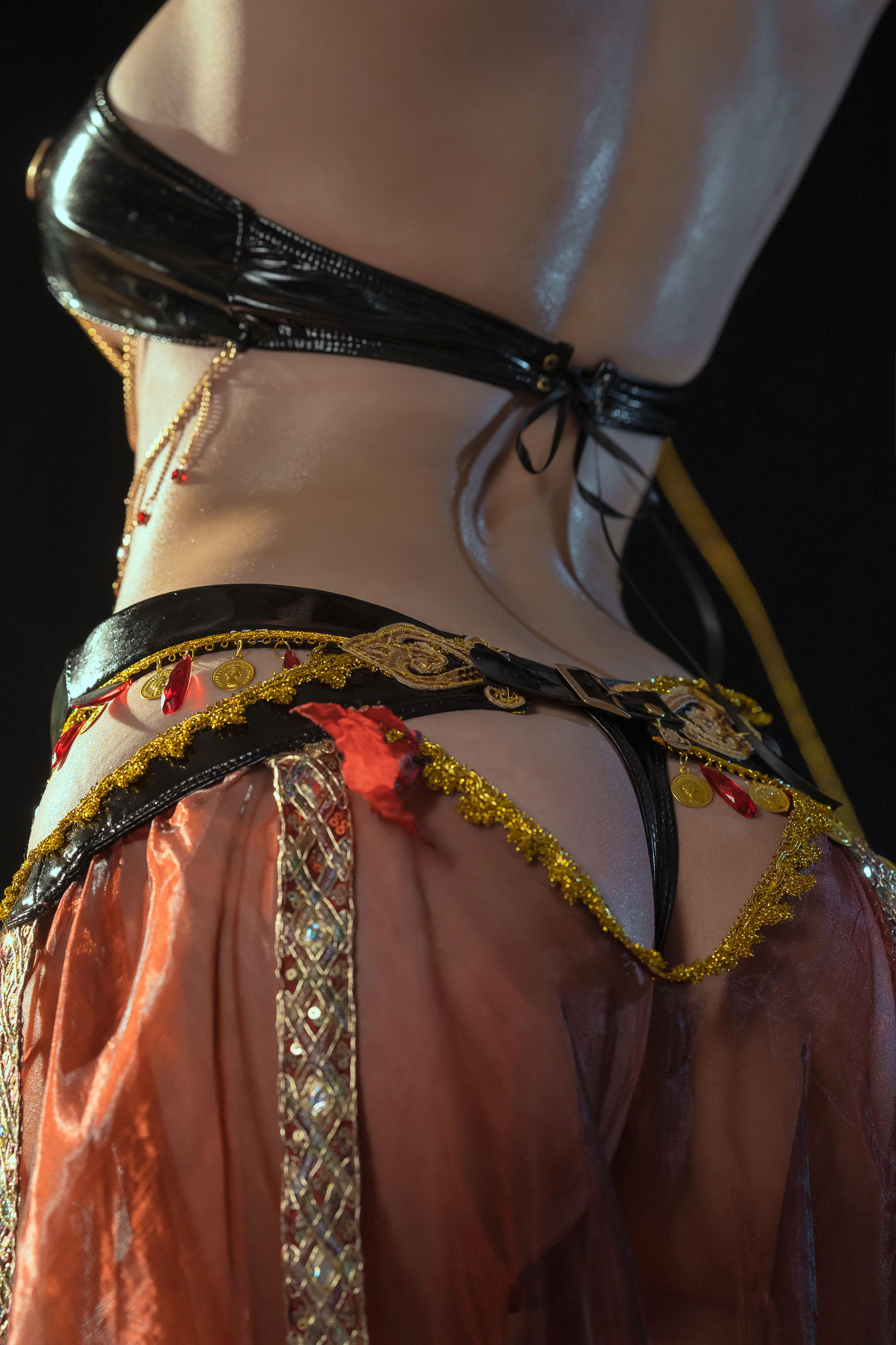 [福利COS] 云溪溪 - 深渊舞娘