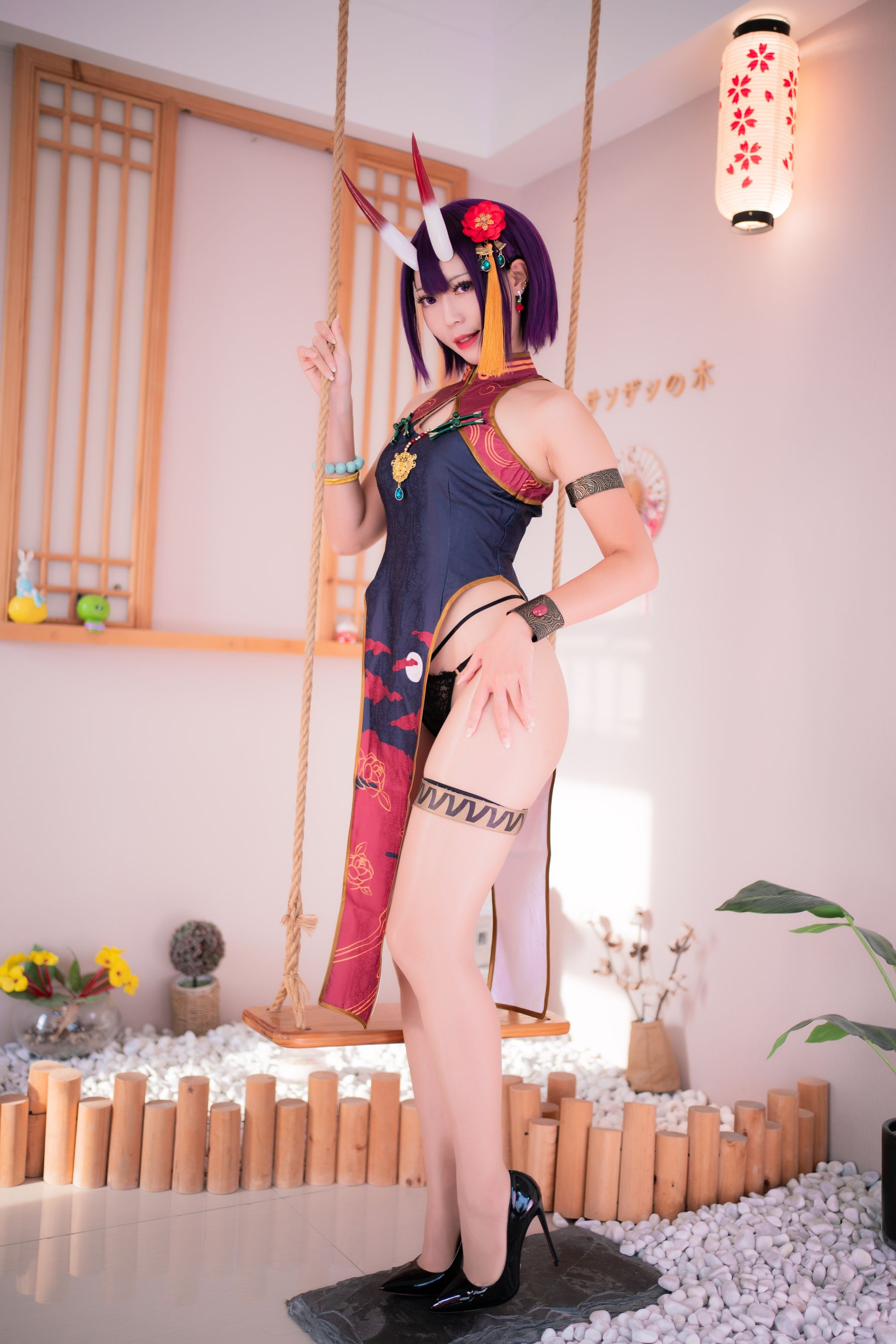 [福利COS] 动漫博主Money冷冷 - 酒吞高腰旗袍