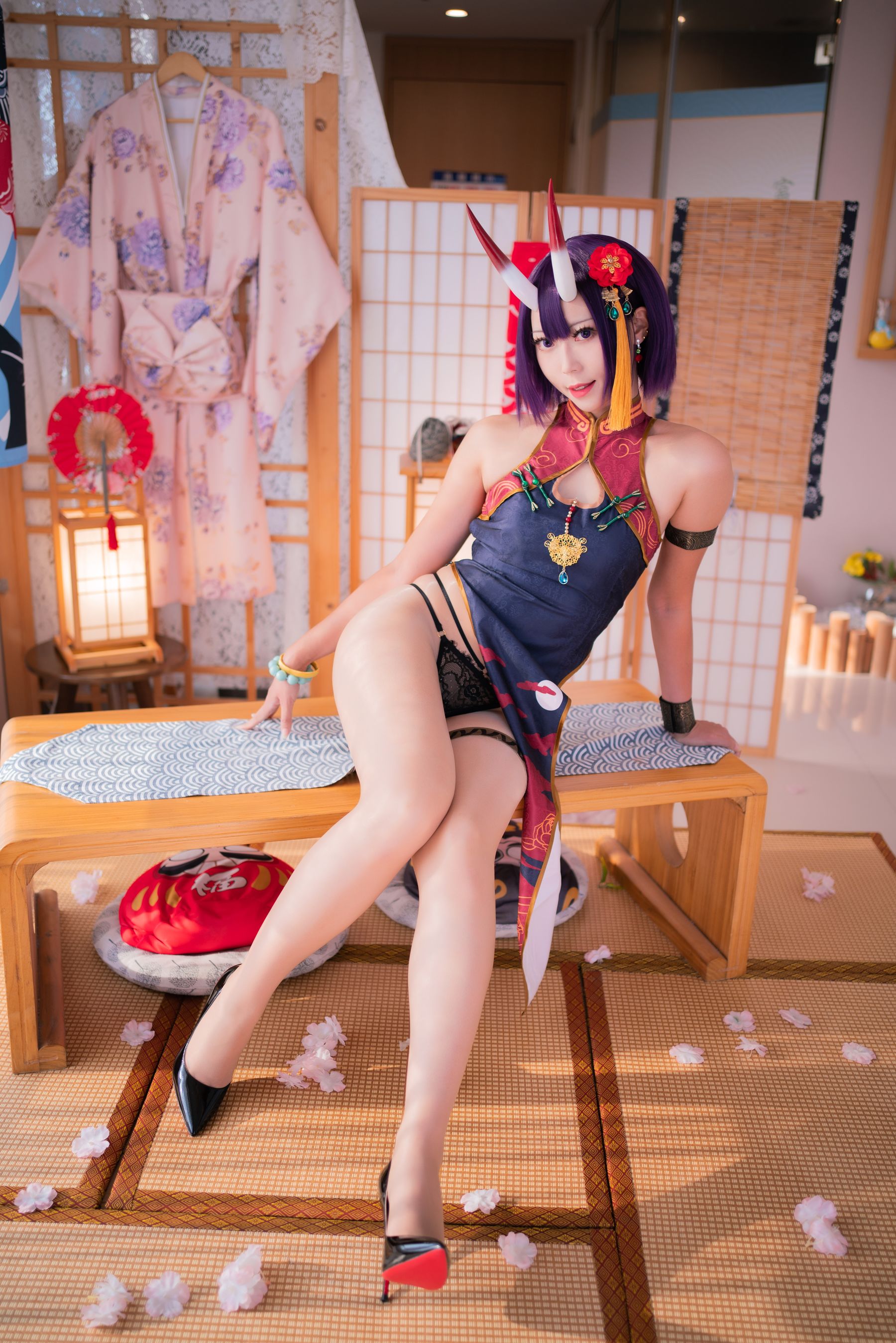 [福利COS] 动漫博主Money冷冷 - 酒吞高腰旗袍