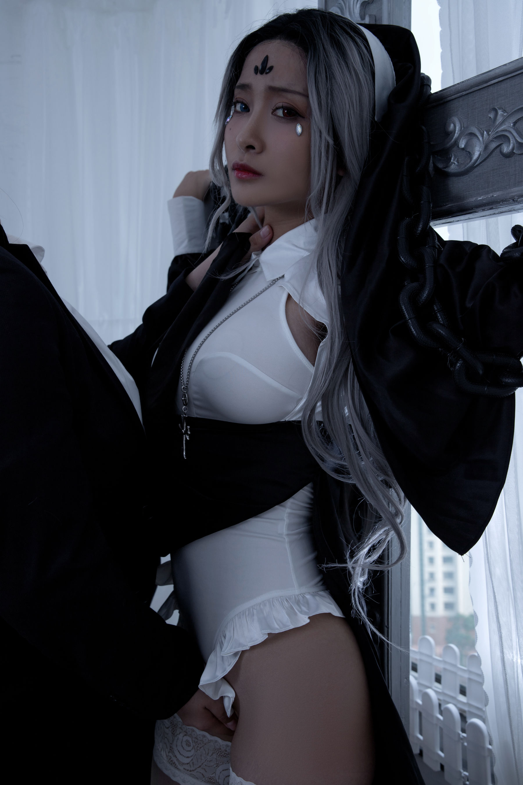 [福利COS] 动漫博主洛璃LoLiSAMA - 修女