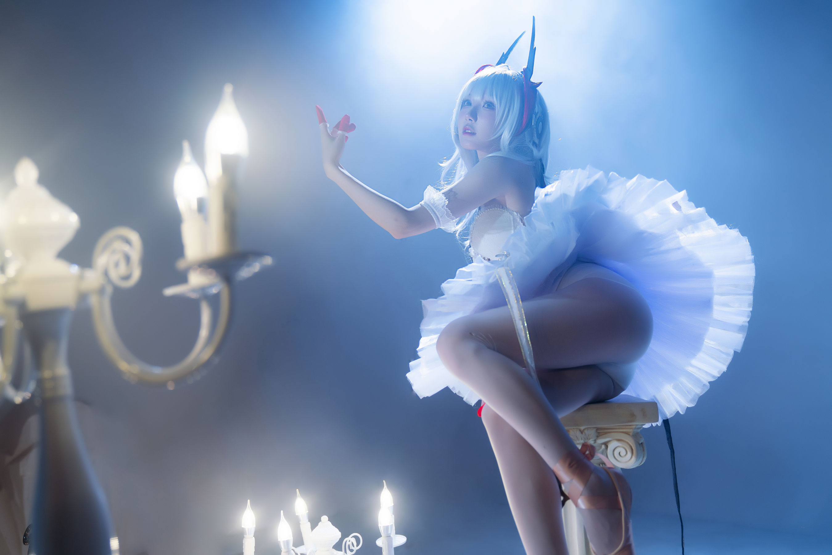 [福利COS] 动漫博主阿包也是兔娘 - 明日方舟 芭蕾