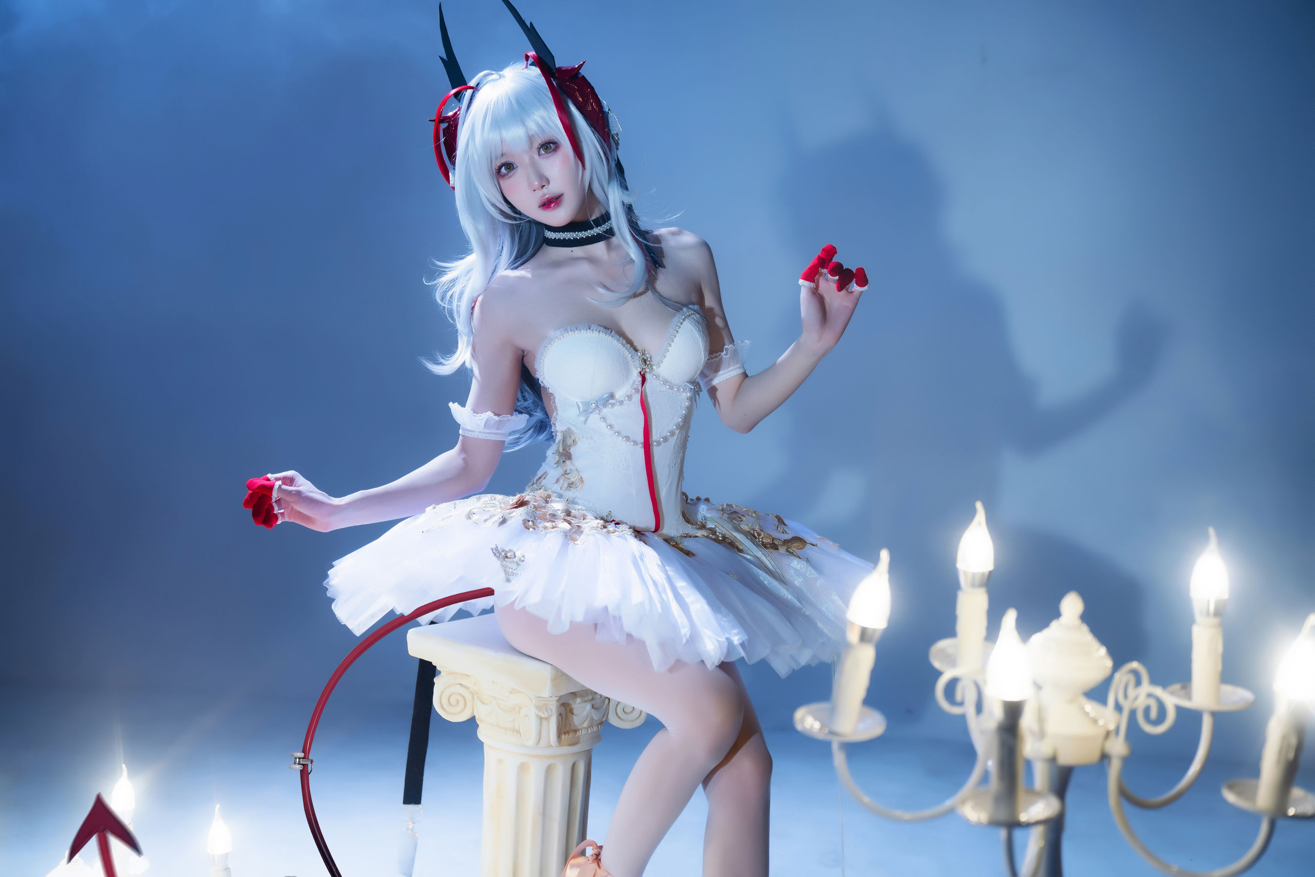 [福利COS] 动漫博主阿包也是兔娘 - 明日方舟 芭蕾