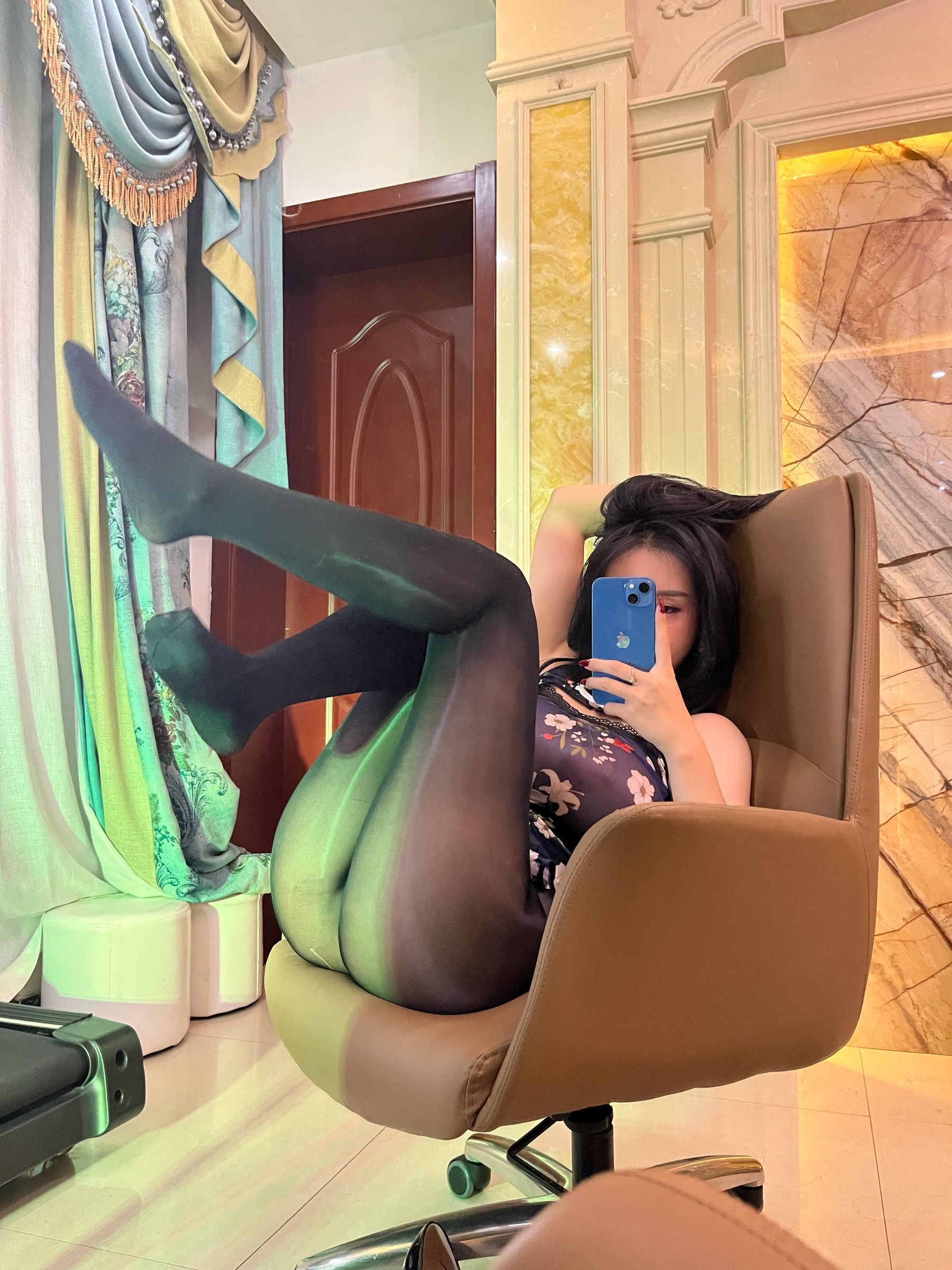 [福利COS] 张鑫 微密圈视图合集