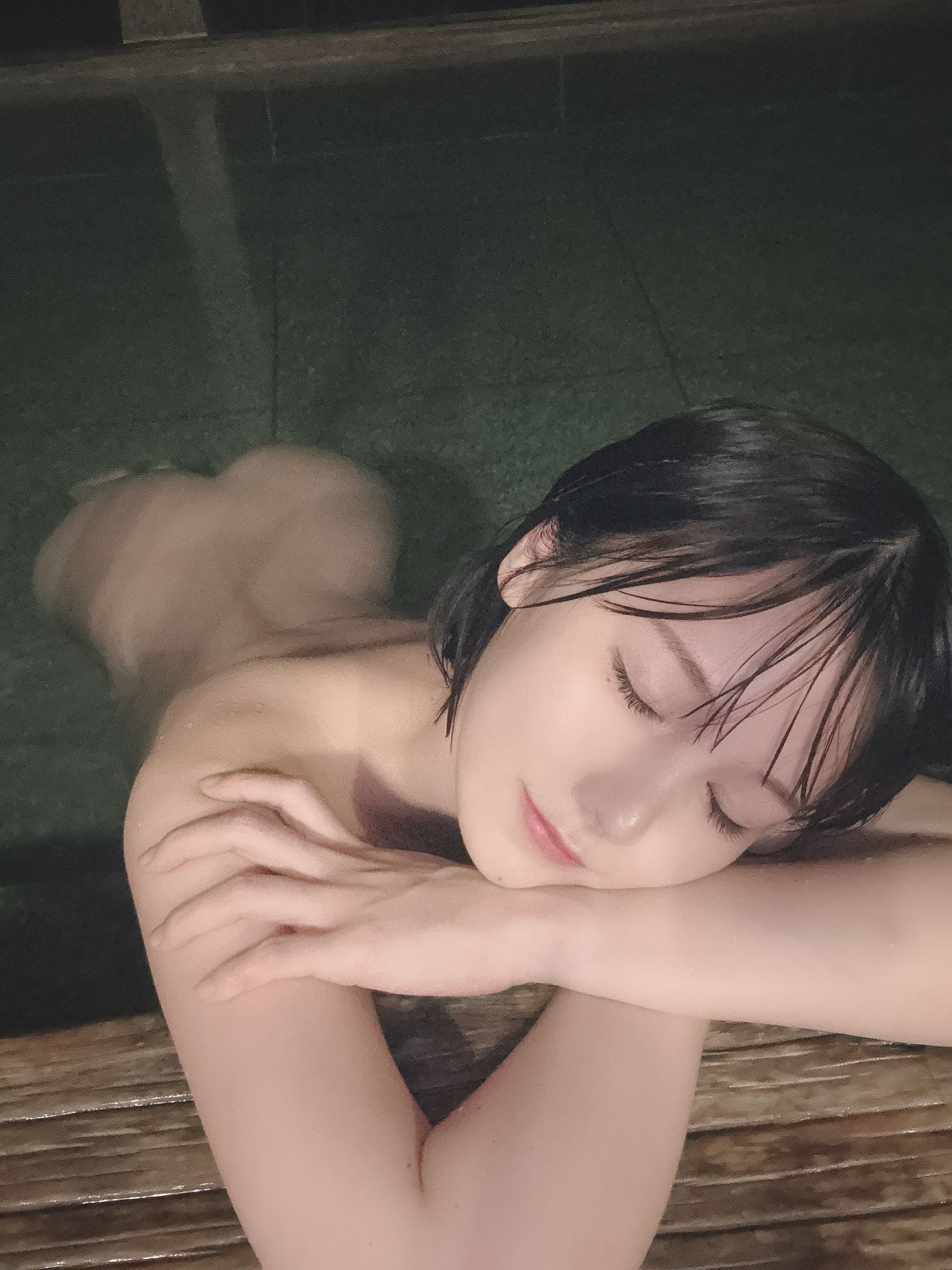 [福利COS] 日本甜美COSERけんけん[fantia] 2022-11-08 ゆけむり♨