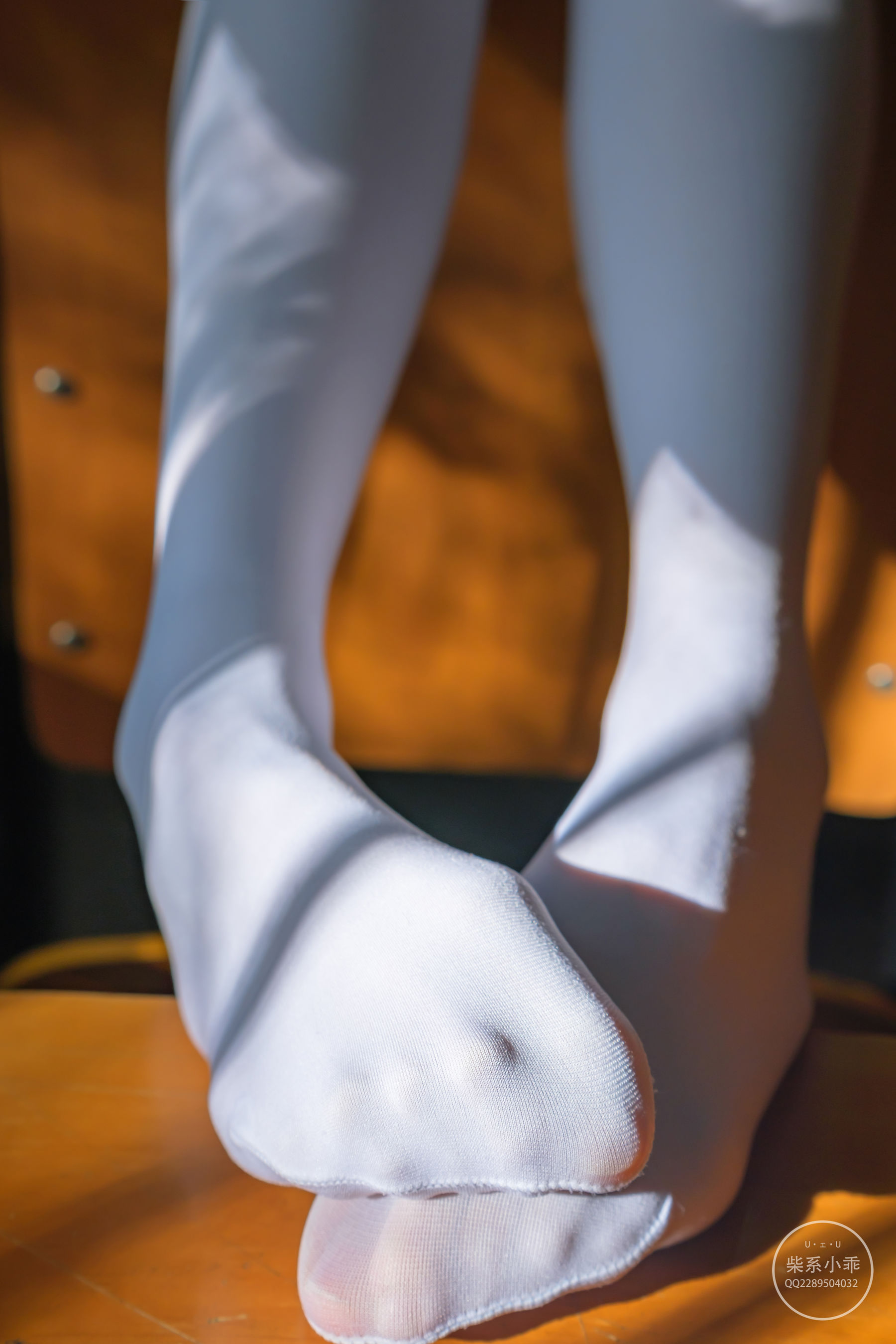 [福利COS] 柴系小乖(稚乖画册) - 夜夜 教室