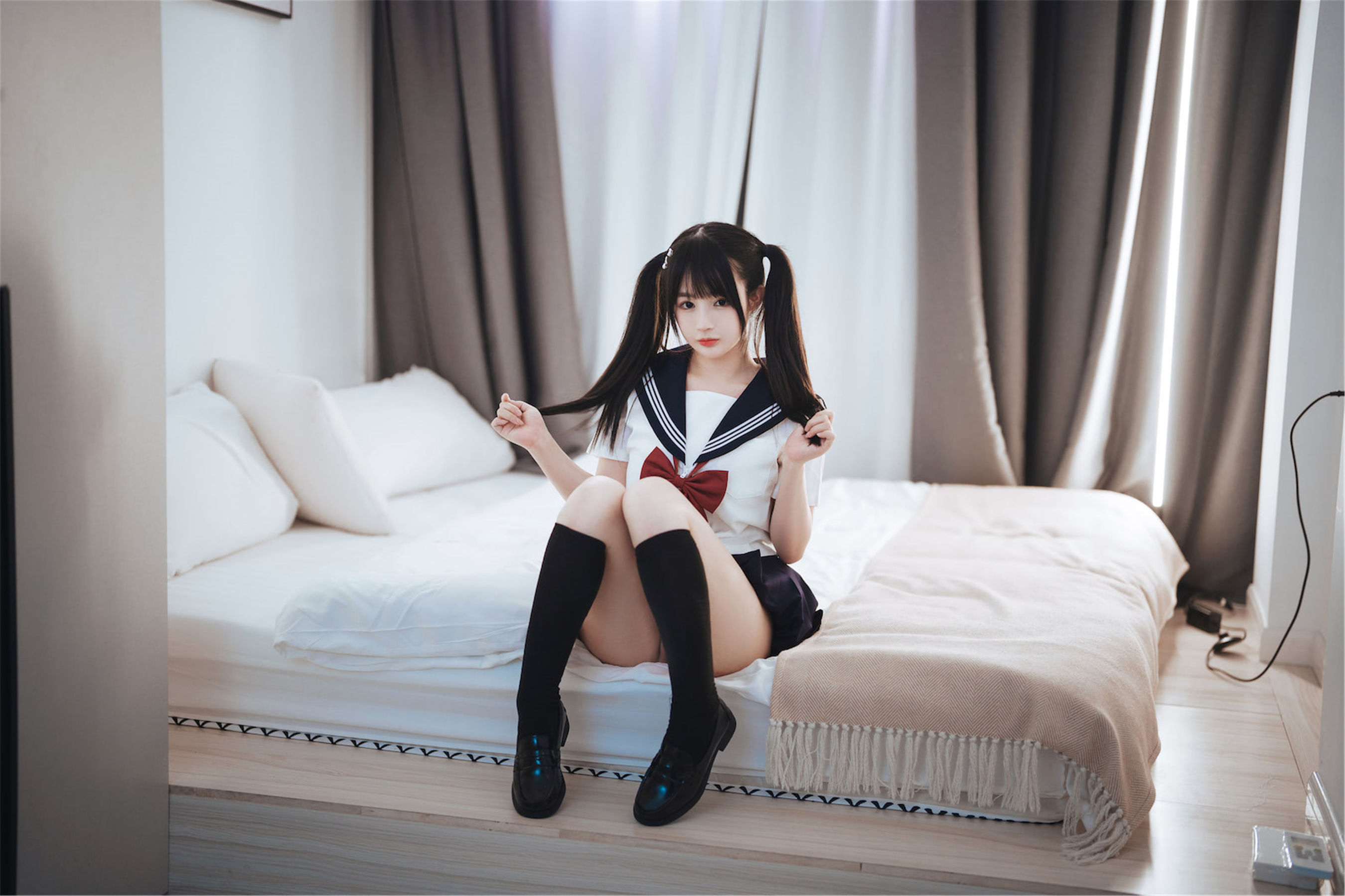 [福利COS] 桜井宁宁 - 双马尾JK