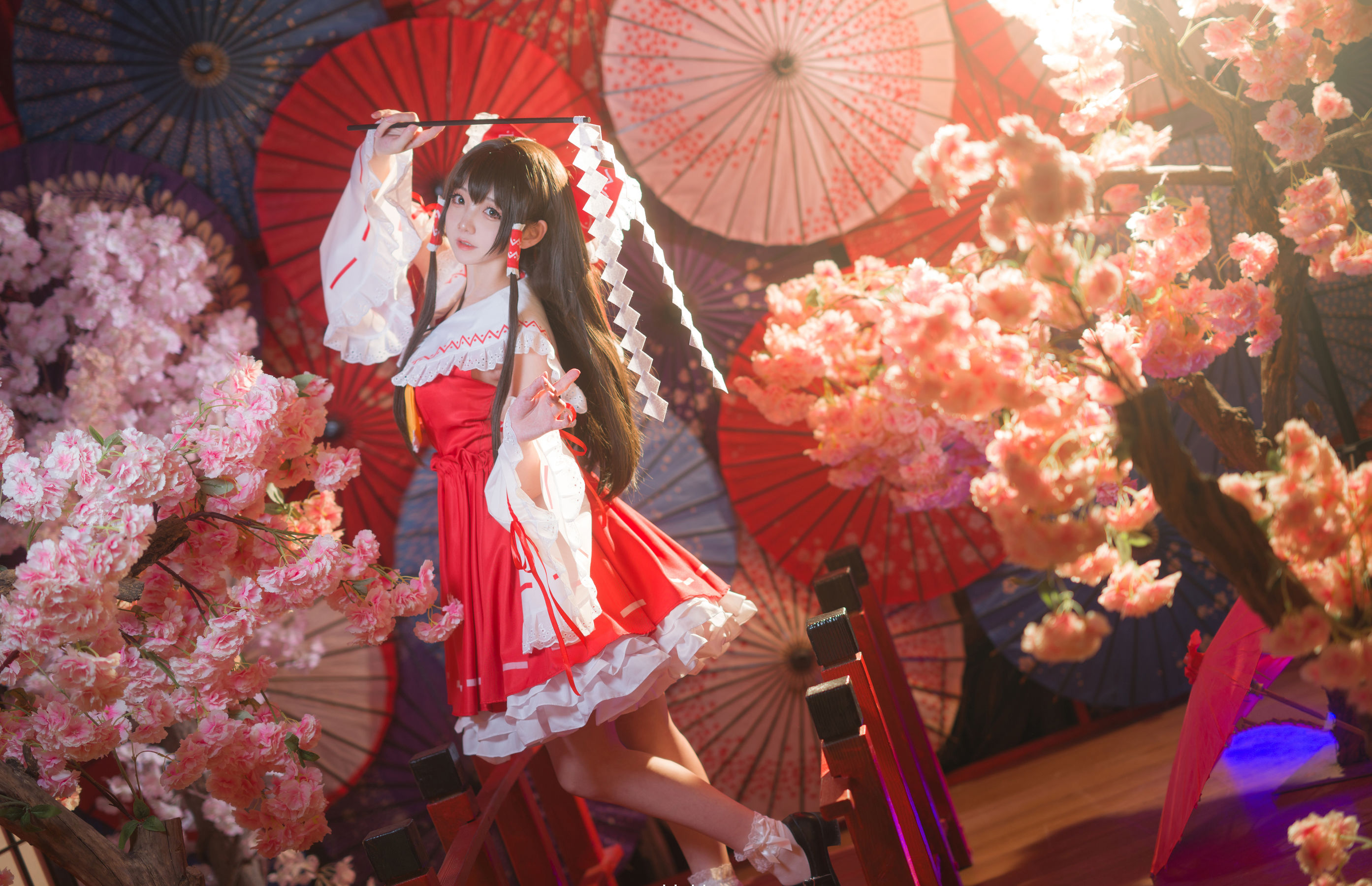 [福利COS] 楚楚子w - 博丽灵梦