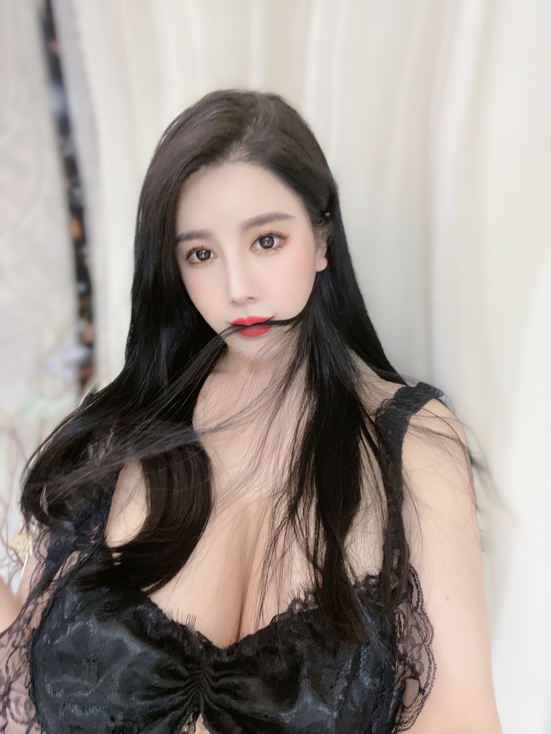 [福利COS] 猪小七 微密圈视图合集