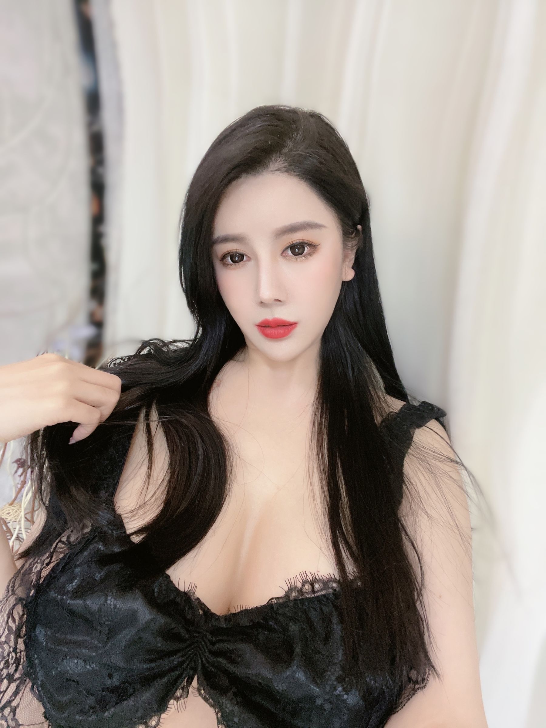 [福利COS] 猪小七 微密圈视图合集