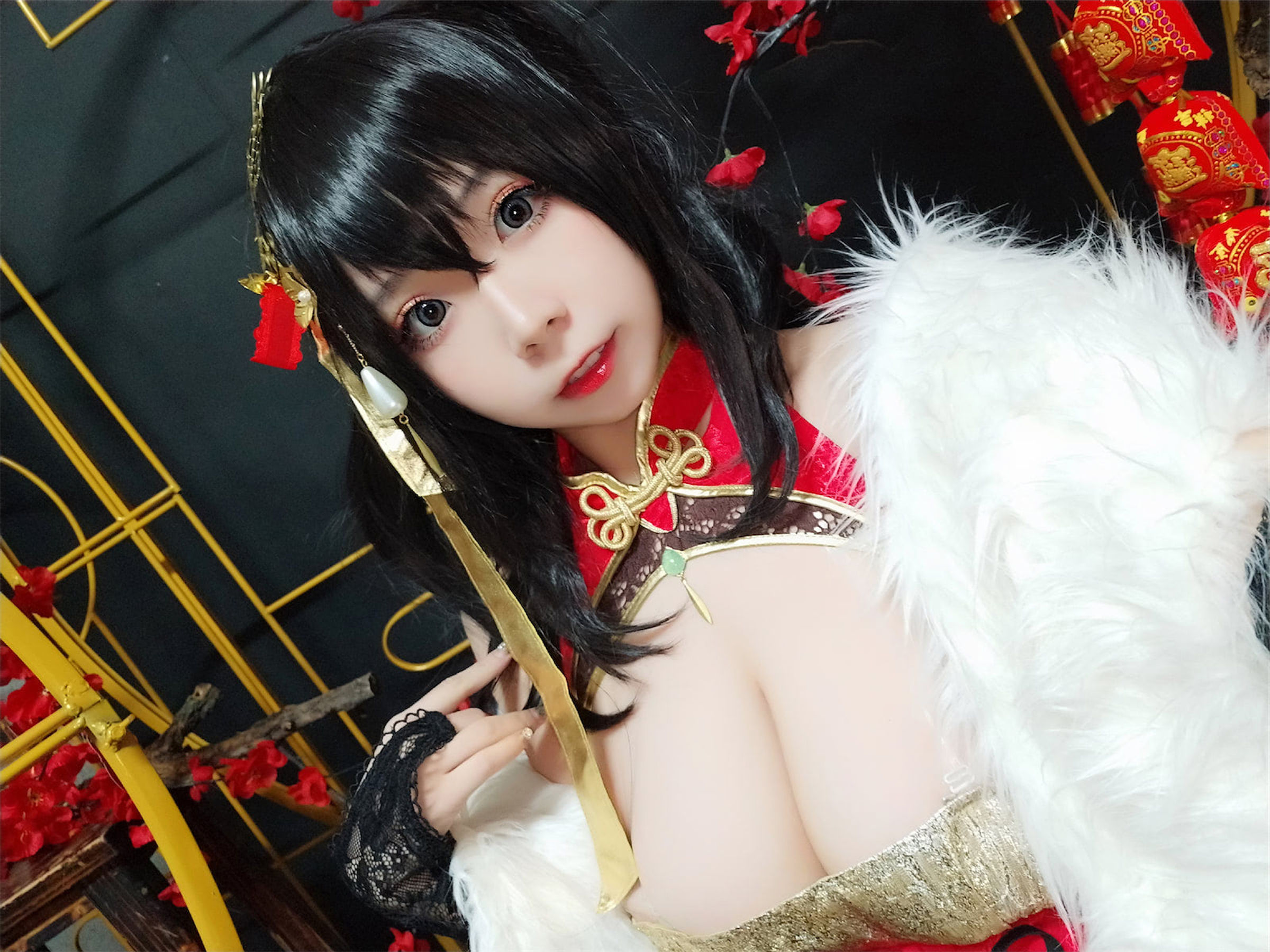 [福利COS] 自闭颜球球(无颜小天使wy) - 碧蓝航线 大凤红旗袍