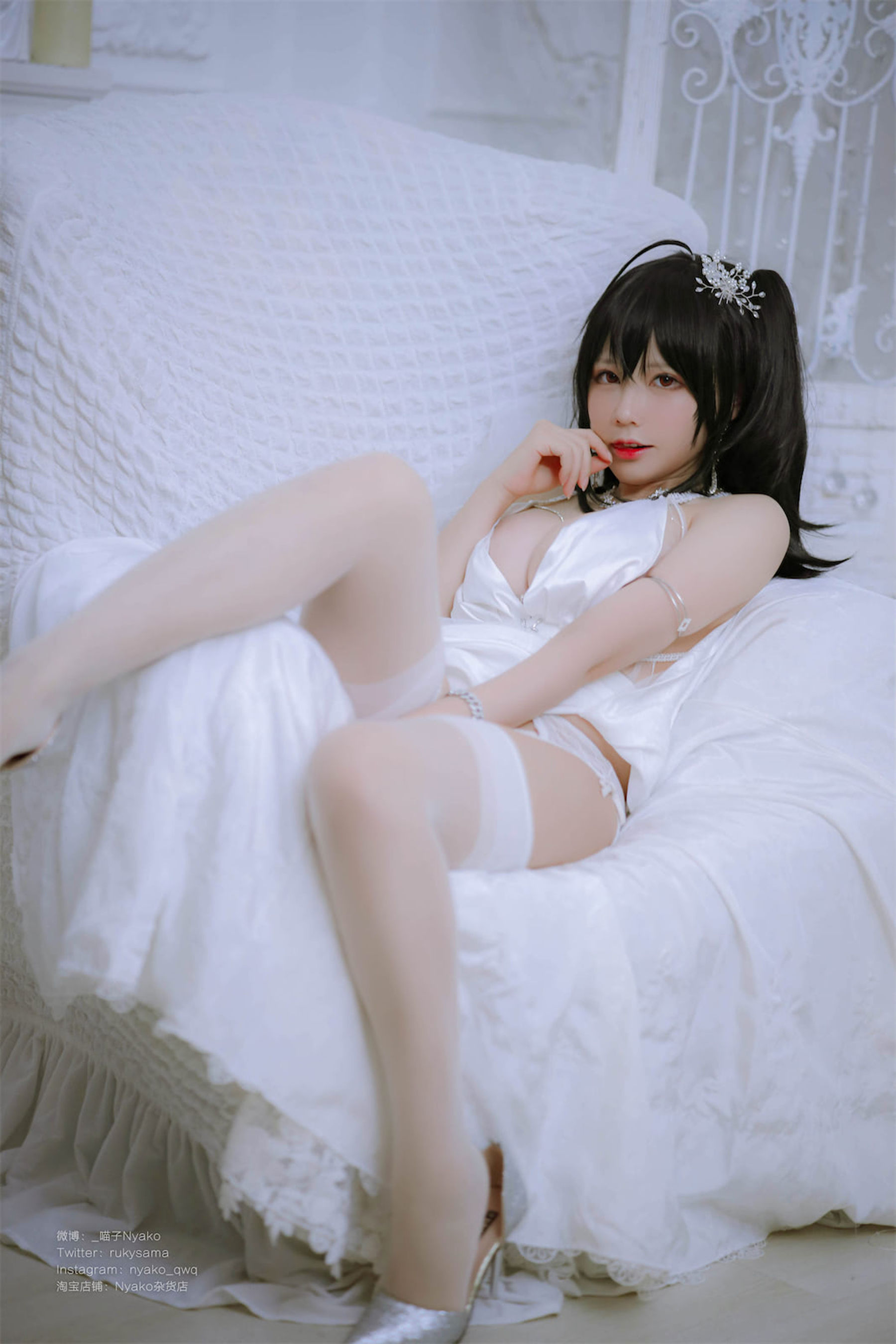 [福利COS] 萌妹子Nyako喵子 - 大凤纯白婚纱