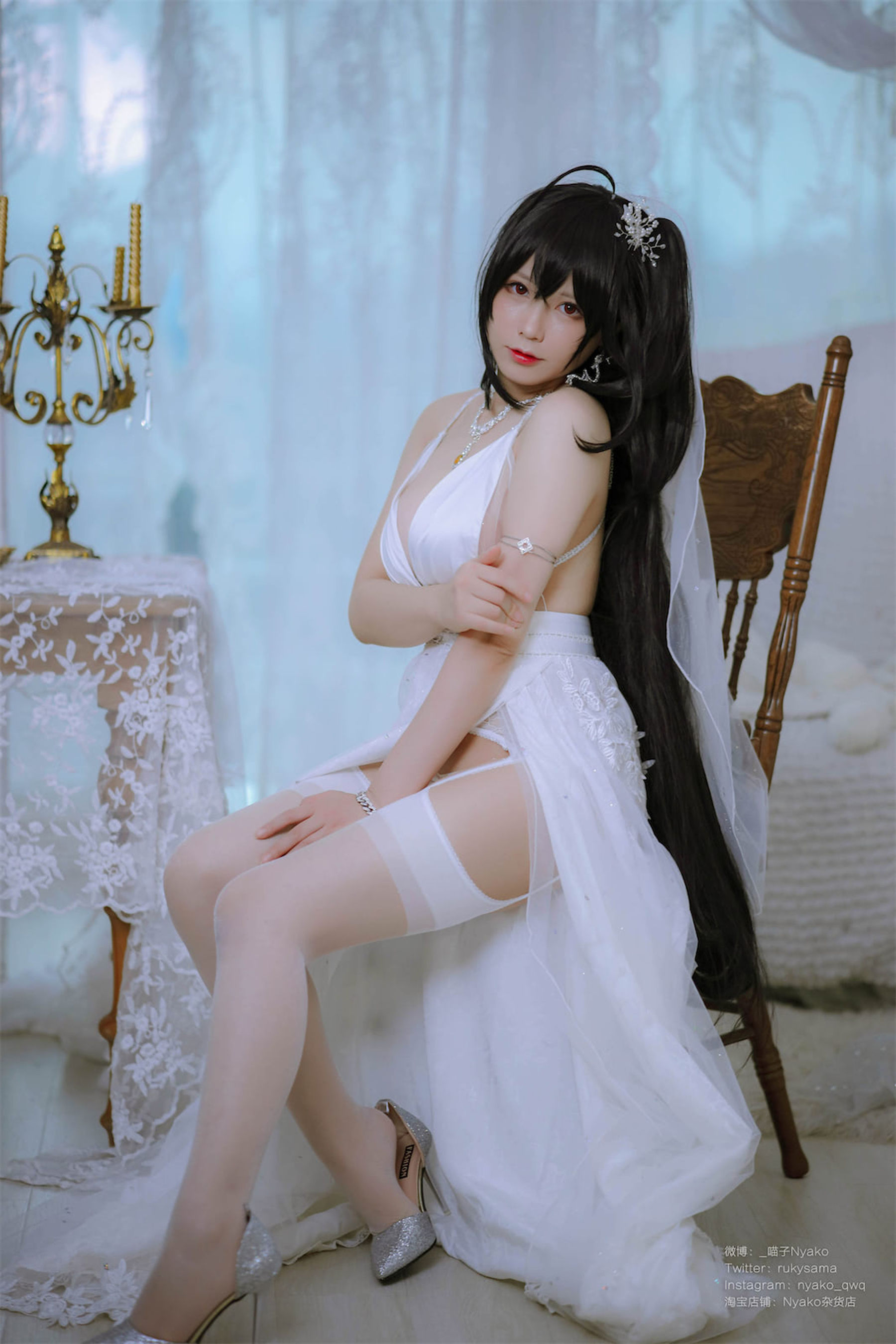 [福利COS] 萌妹子Nyako喵子 - 大凤纯白婚纱