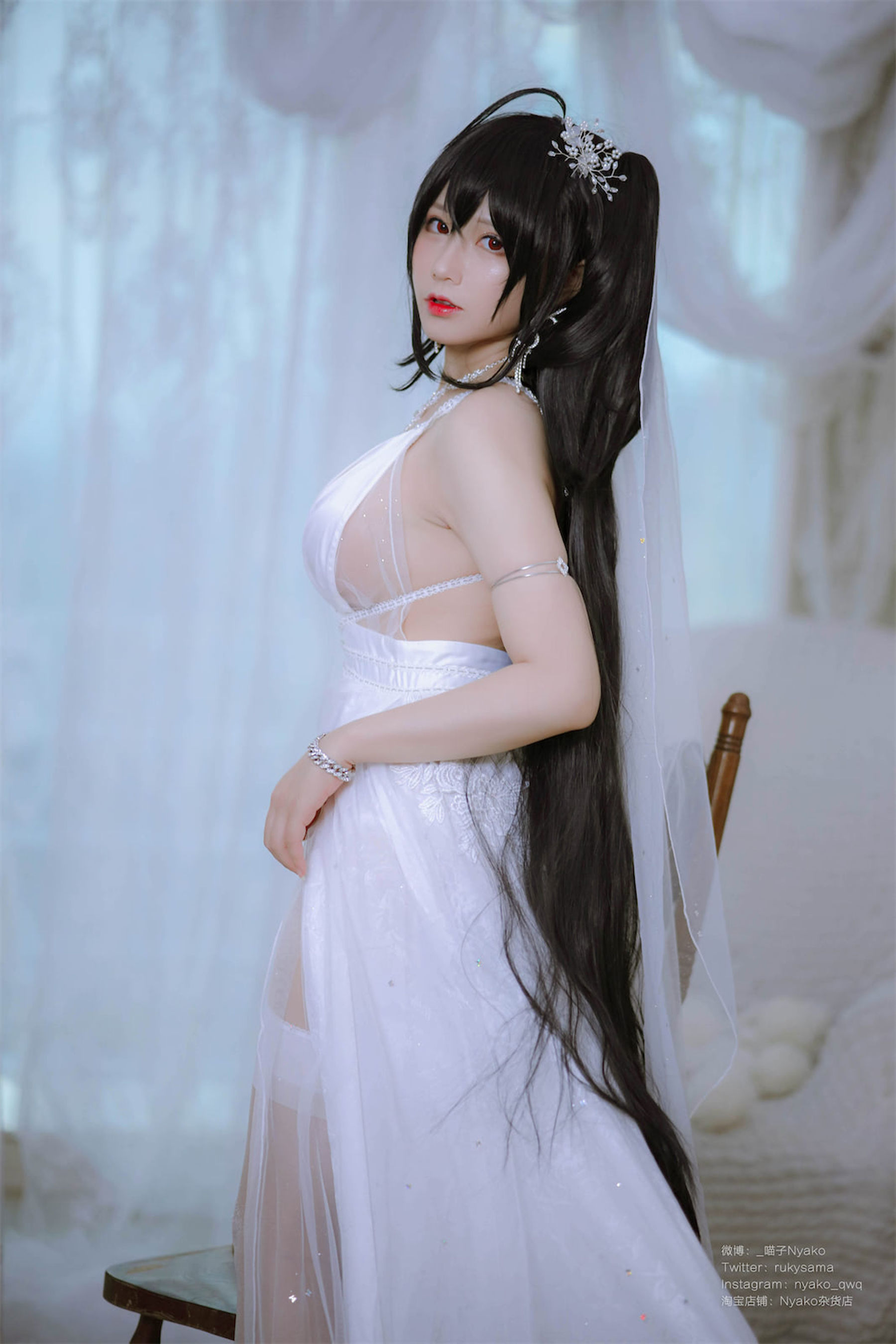 [福利COS] 萌妹子Nyako喵子 - 大凤纯白婚纱