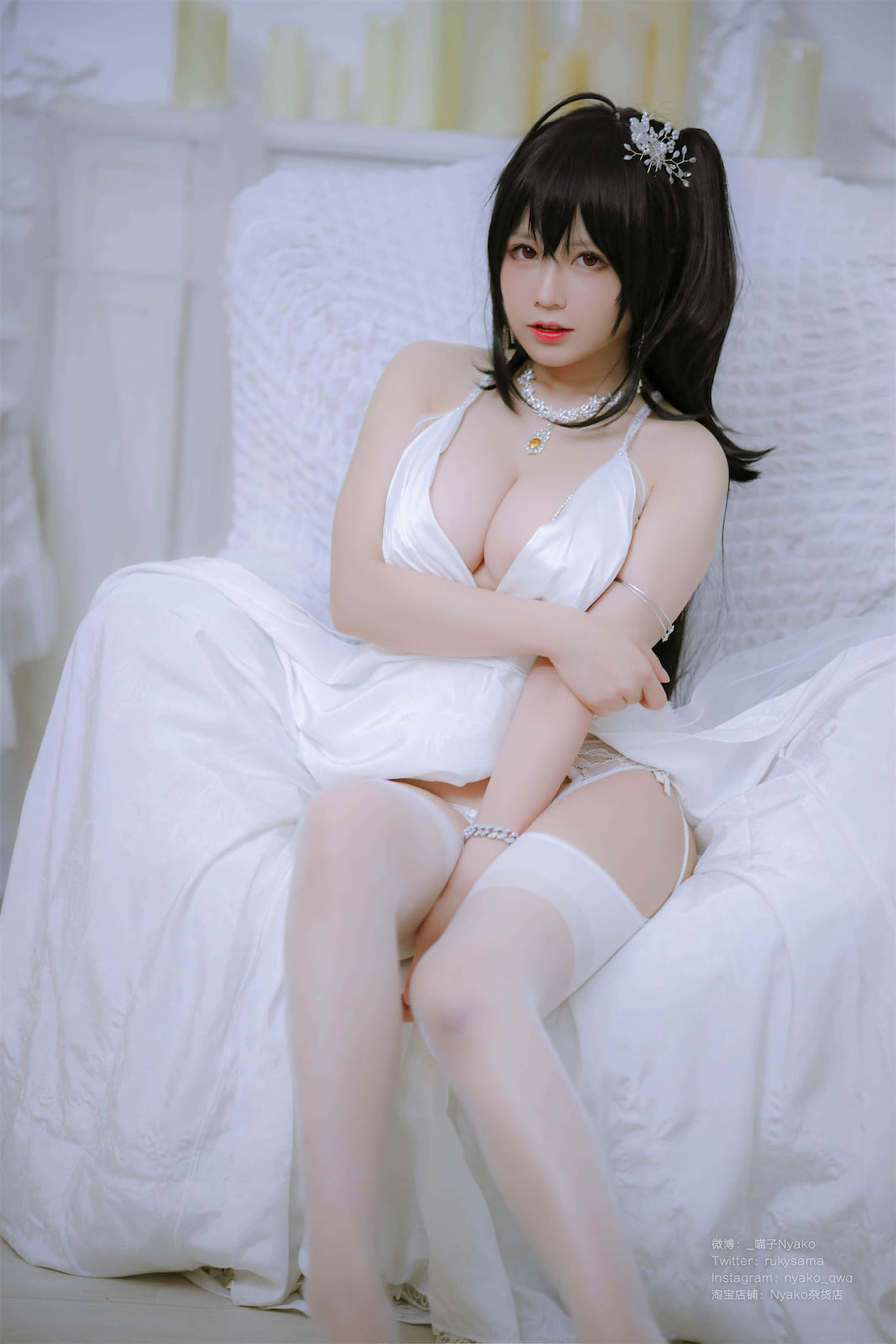 [福利COS] 萌妹子Nyako喵子 - 大凤纯白婚纱