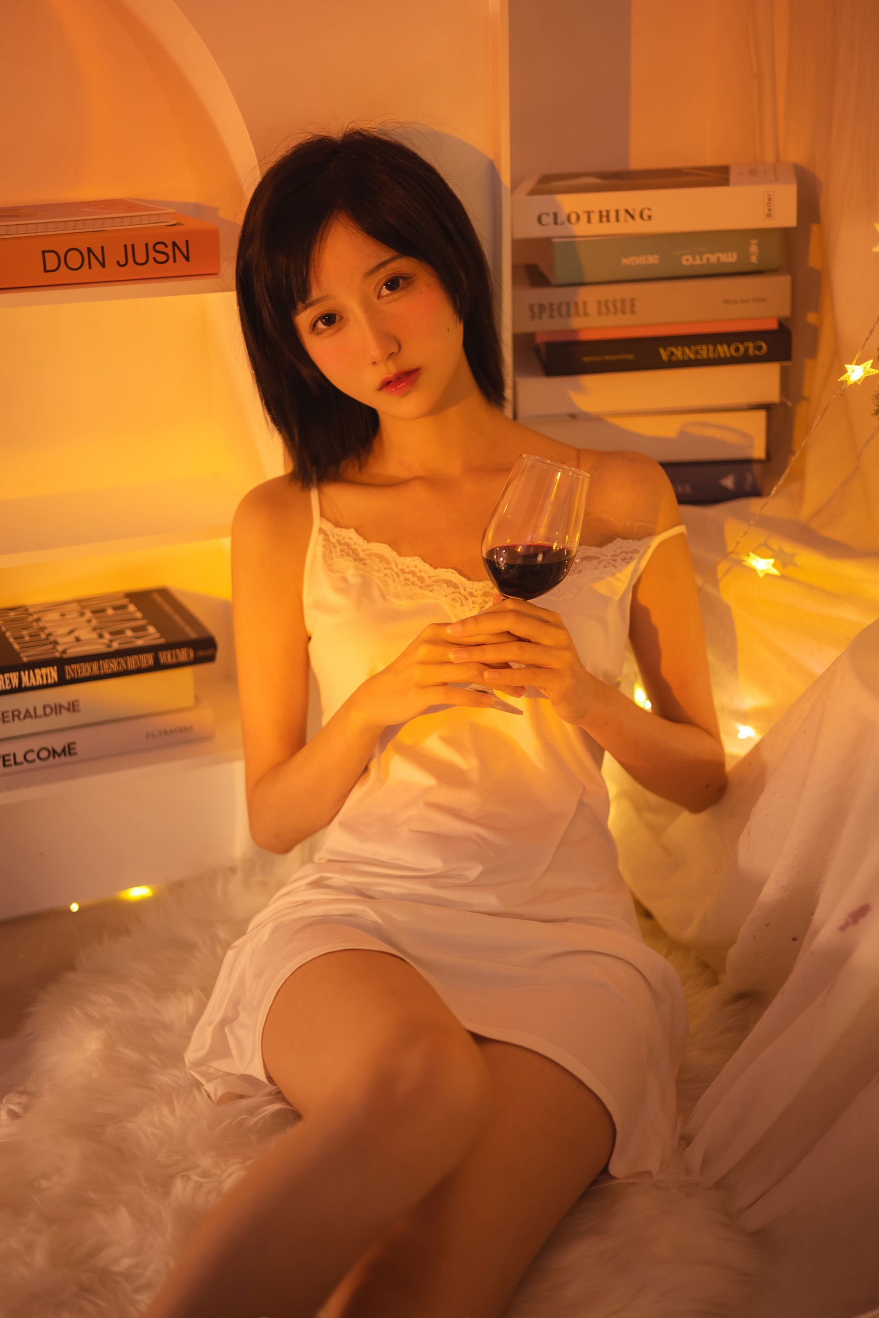 [福利COS] 萌系小姐姐木绵绵OwO - 红酒好喝